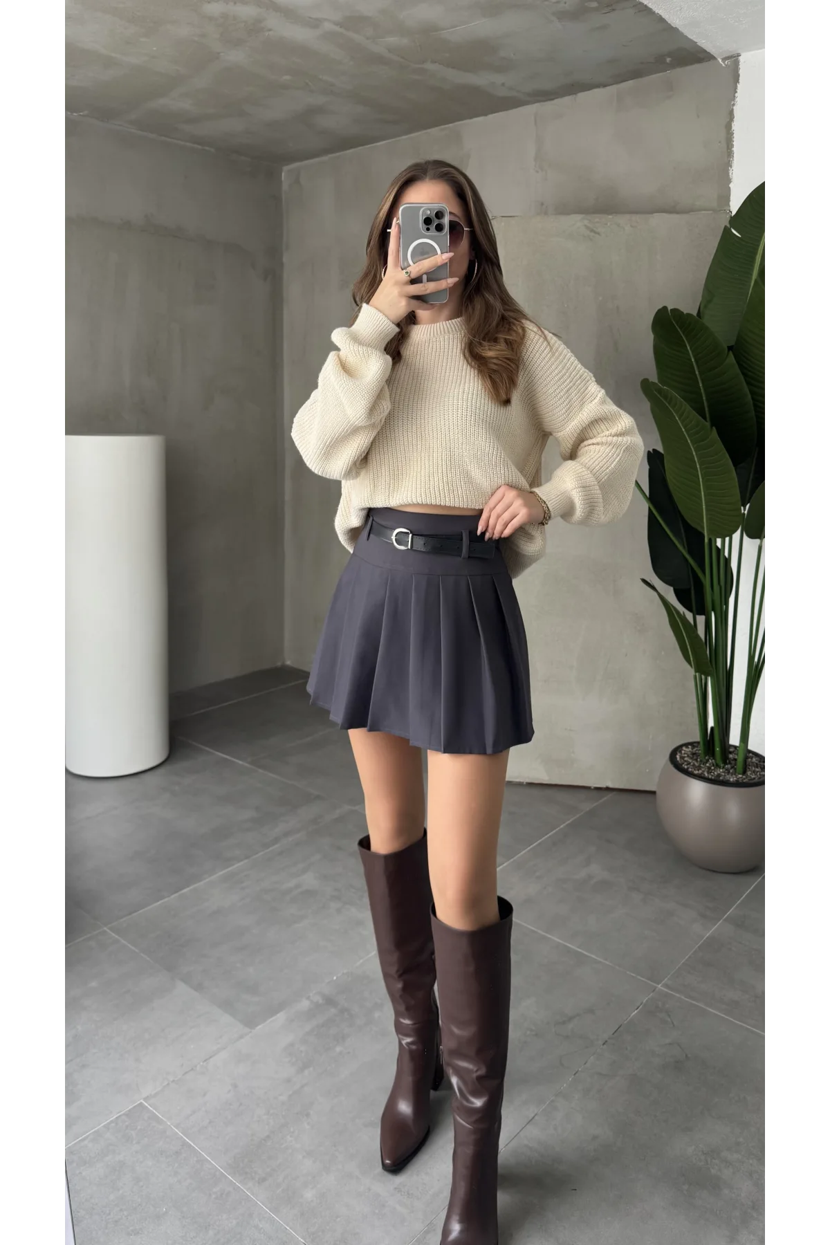 Antrasit Astarlı Şortlu Kemerli Pileli Kışlık Mini Etek