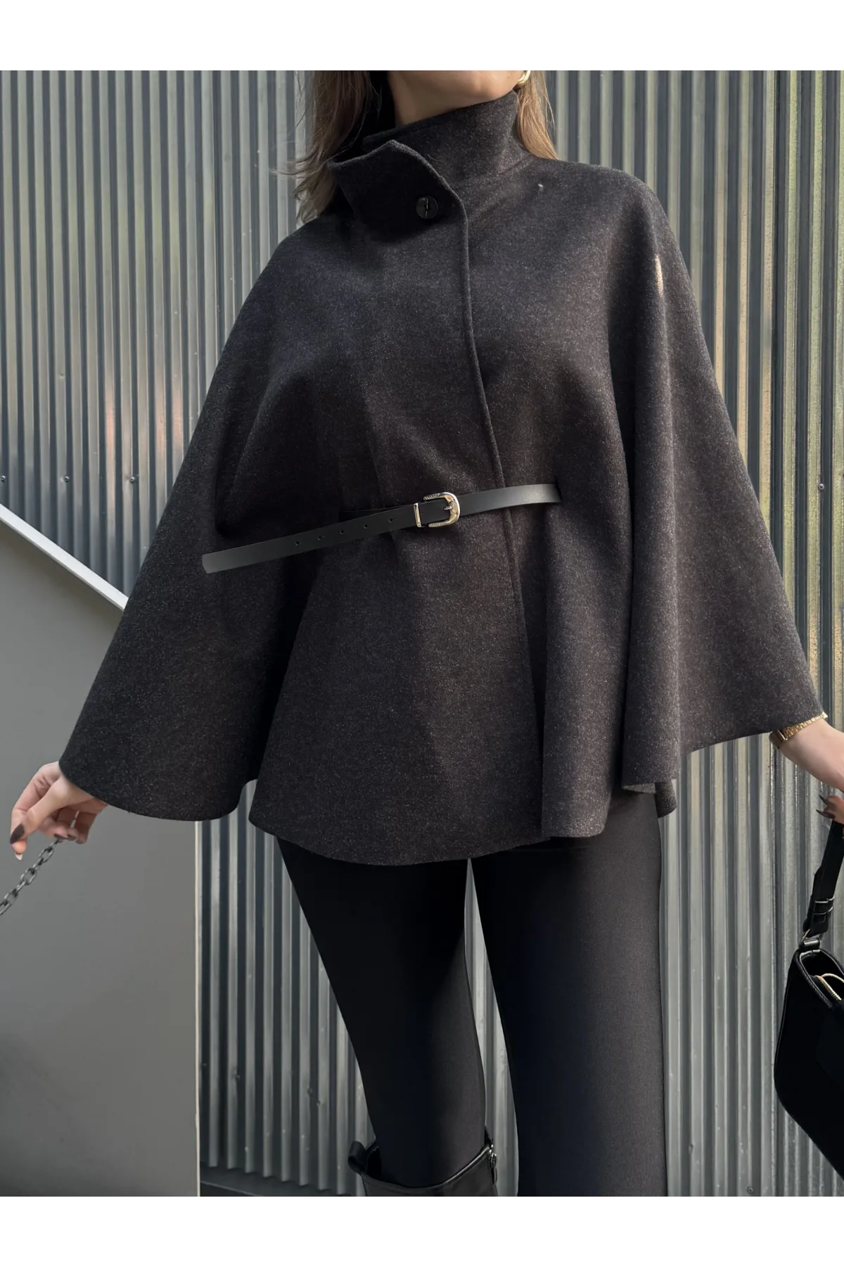 Antrasit Kemerli Dik Yaka Düğmeli Kaşe Pelerin Panço