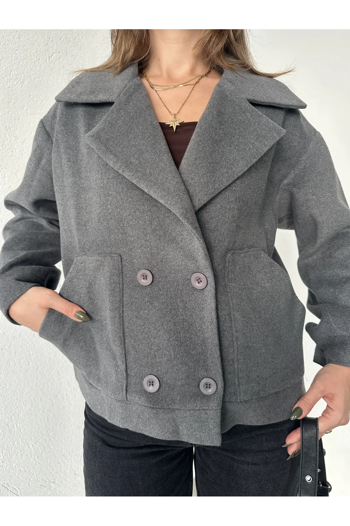 Antrasit Kısa Kruvaze Oversize Astarlı Cepli Kaşe Ceket Mont
