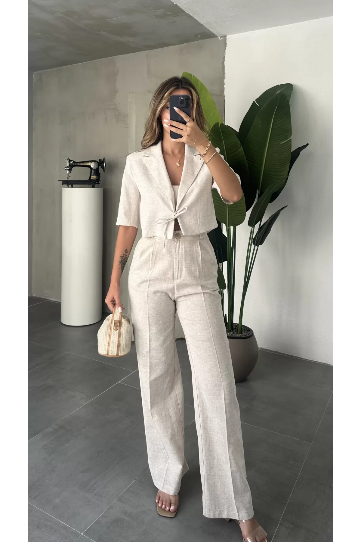 Bej Keten Yarım Kol Crop Ceket&Pantolon İkili Takım