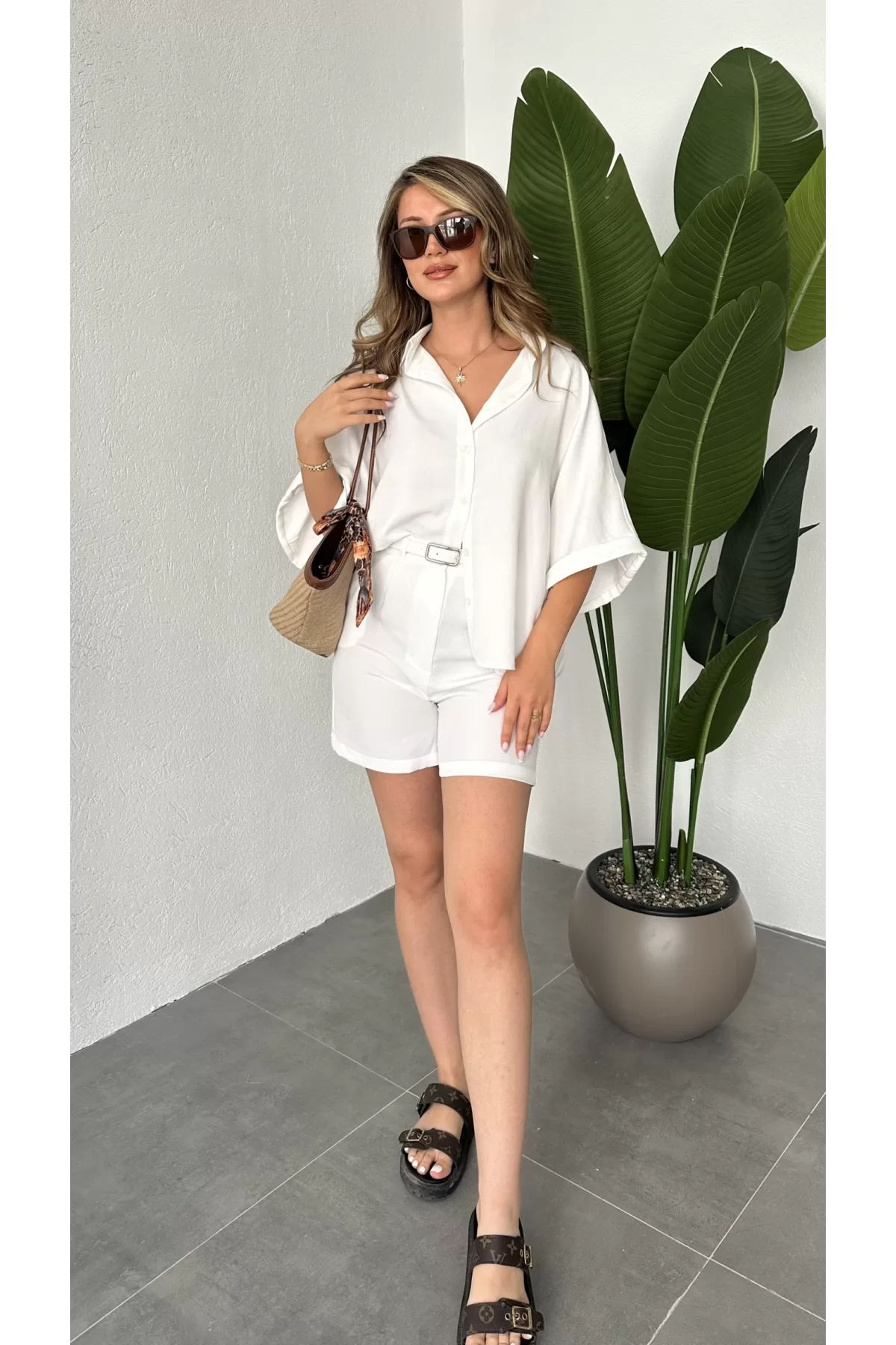 Beyaz Oversize Keten Şort & Gömlek İkili Takım