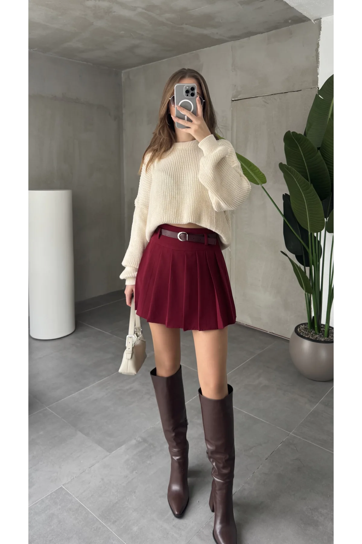 Bordo Astarlı Şortlu Kemerli Pileli Kışlık Mini Etek