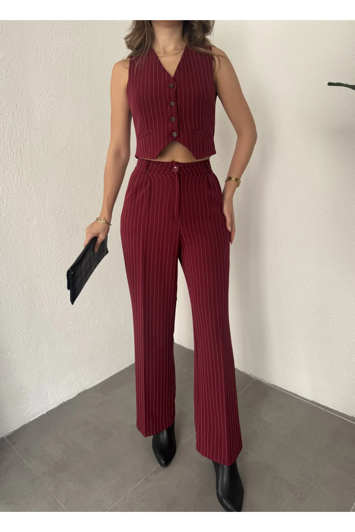 Bordo Çizgili Kolsuz Düğmeli Astarlı Yelek