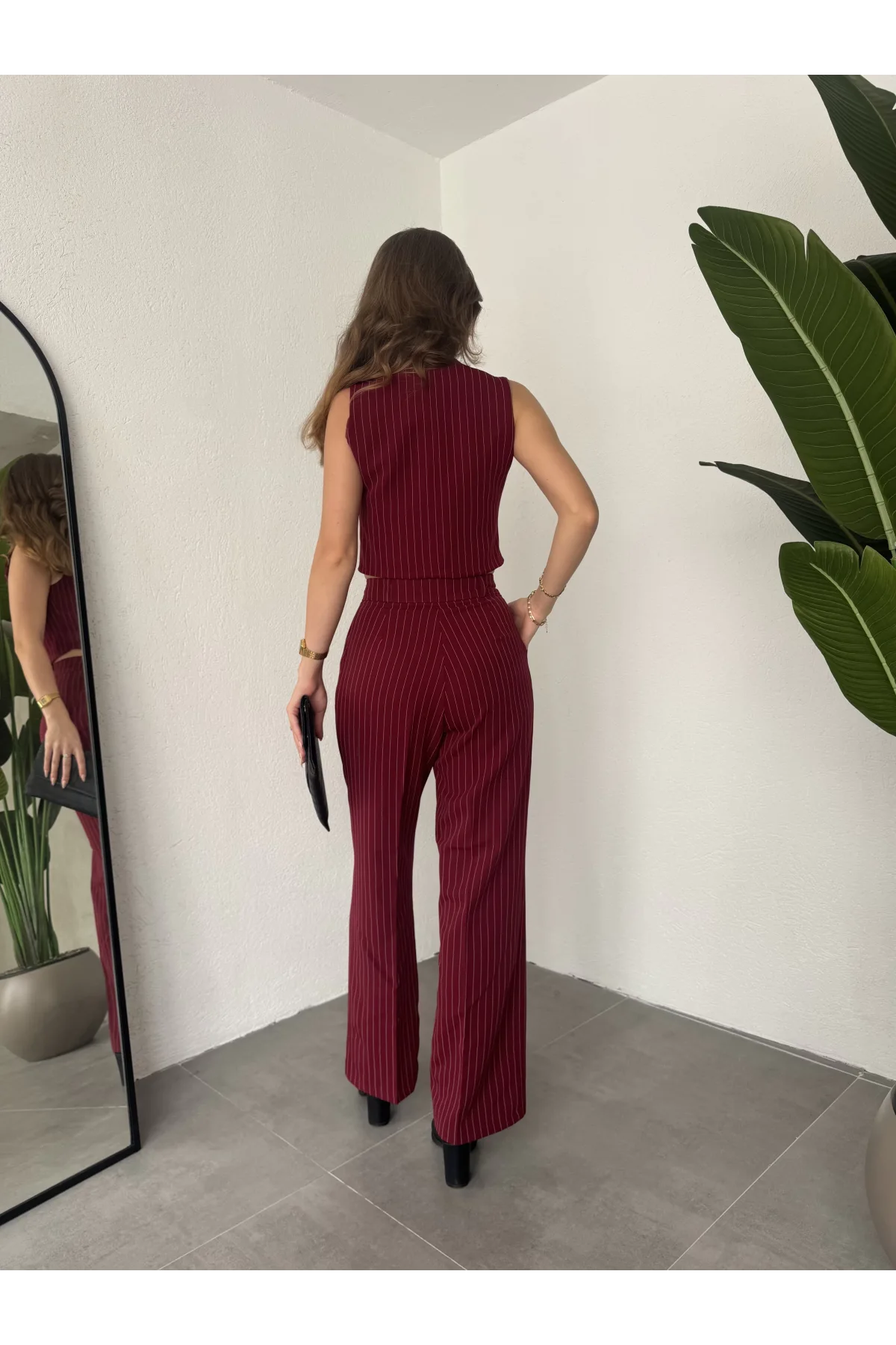 Bordo Çizgili Kolsuz Düğmeli Astarlı Yelek