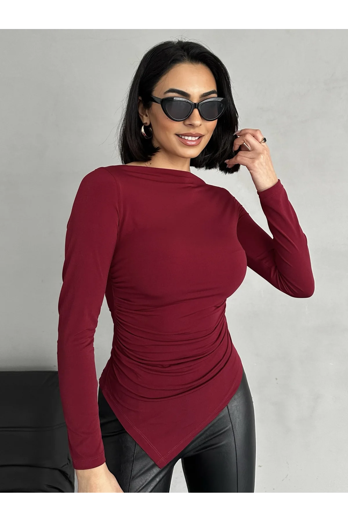 Bordo Zr Model Asimetrik Kesim Drapeli Büzgülü Candy Body Bluz