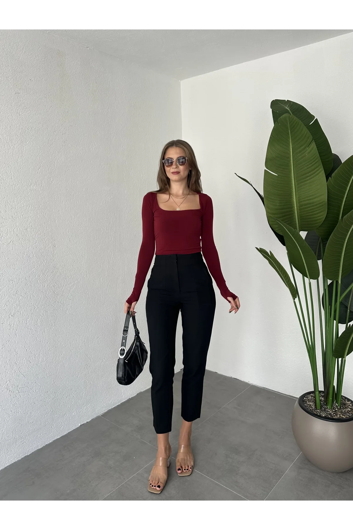 Bordo Kare Yaka Parmak Geçirmeli Uzun Kol Candy Body Bluz