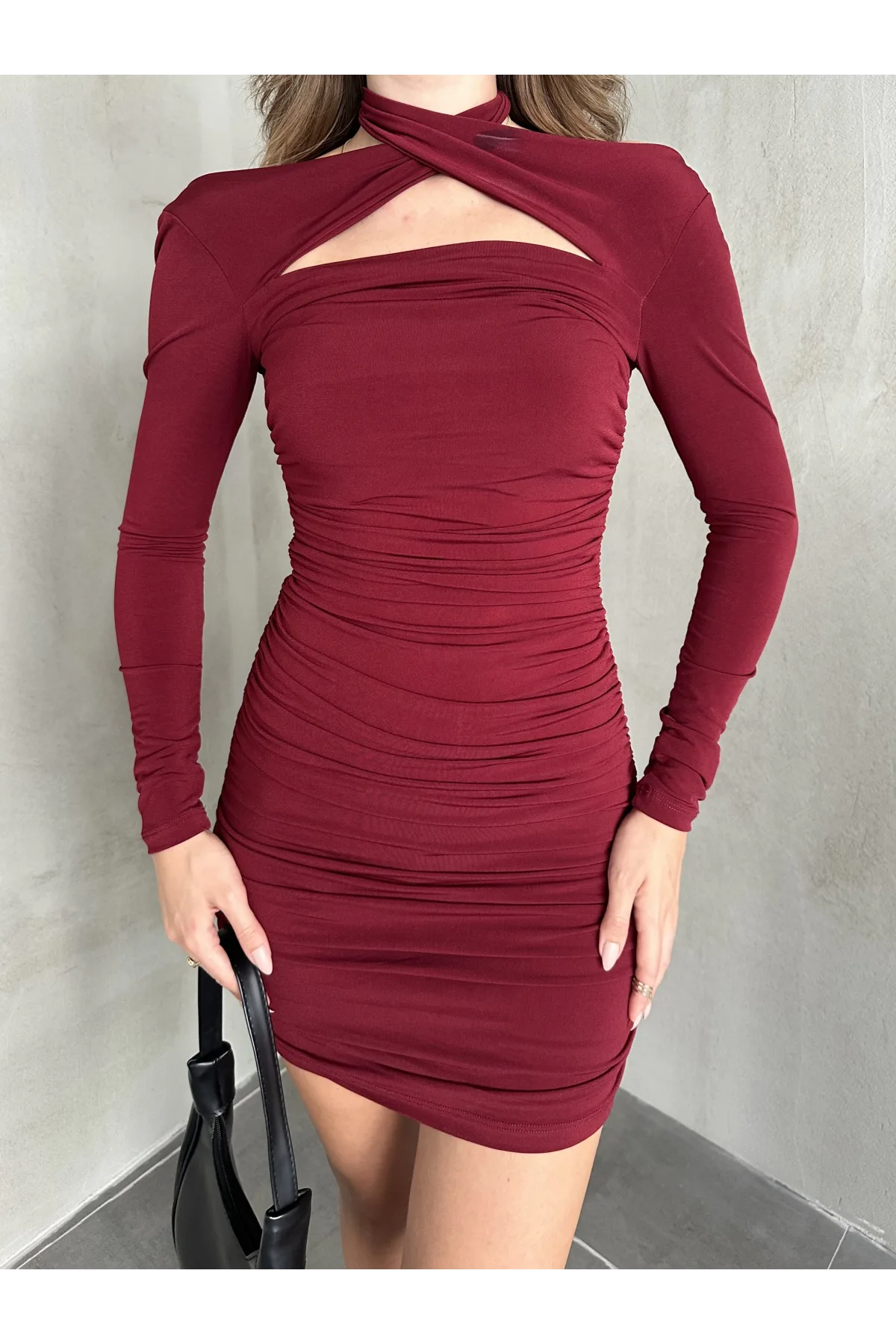 Bordo Pencere Detaylı Boyun Geçirmeli Büzgülü Uzun Kollu Mini Candy Elbise