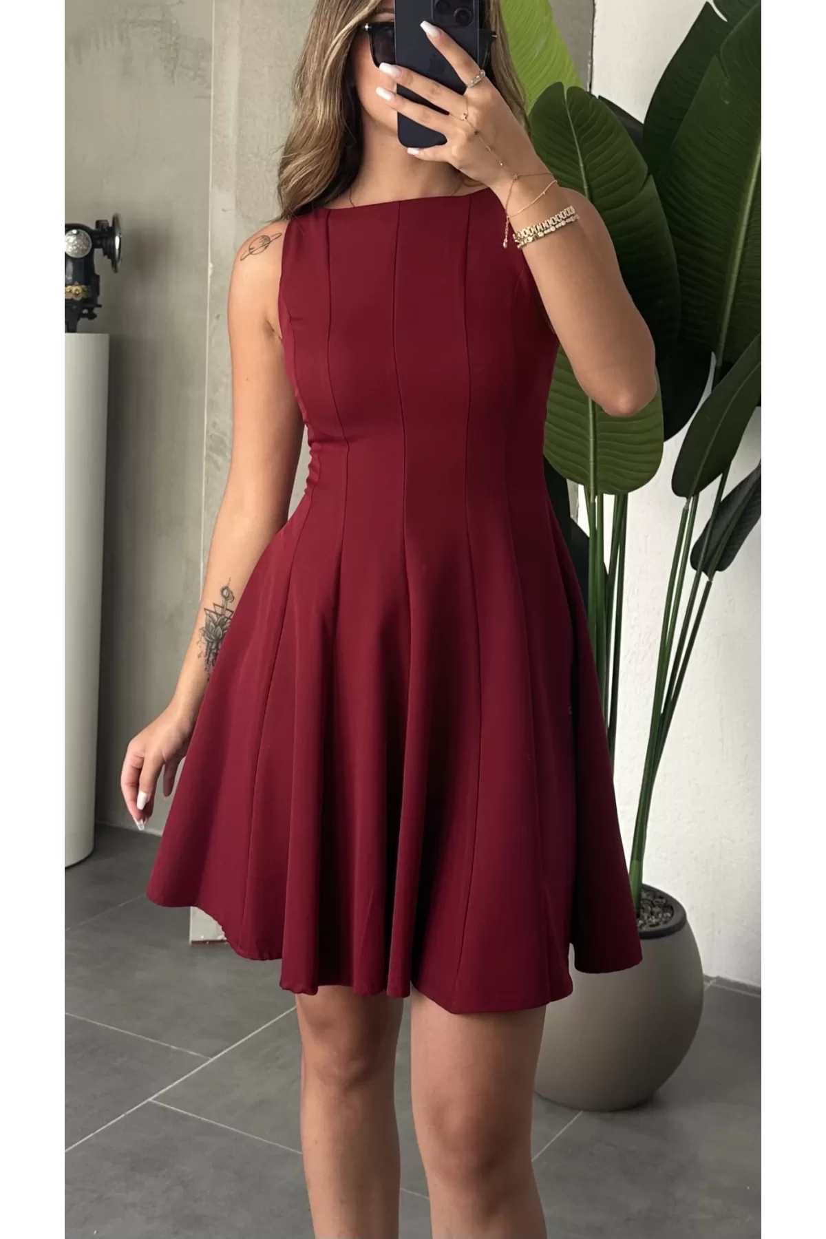 Bordo Sıfır Kol Volanlı Kloş Mini Elbise