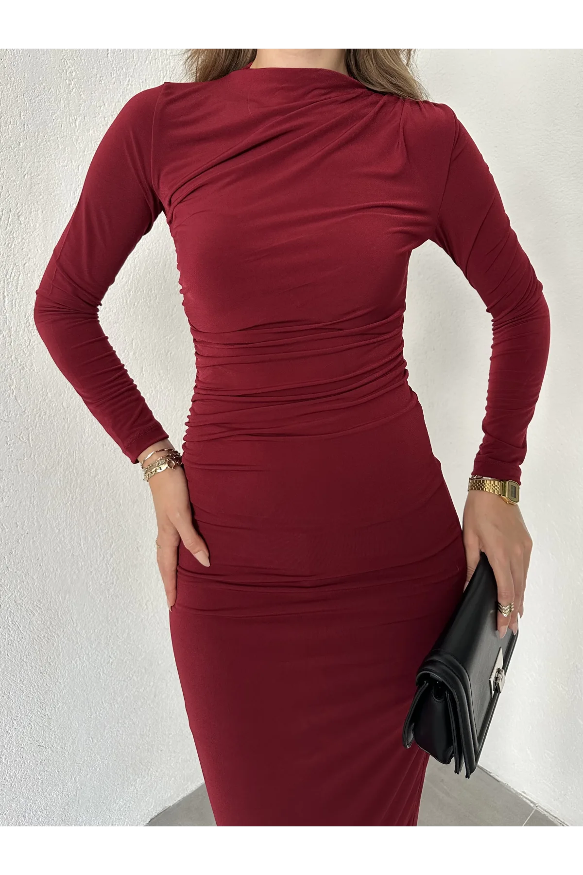 Bordo Vucudu Saran Büzgülü Drapeli Tam Boy Uzun Kollu Candy Elbise