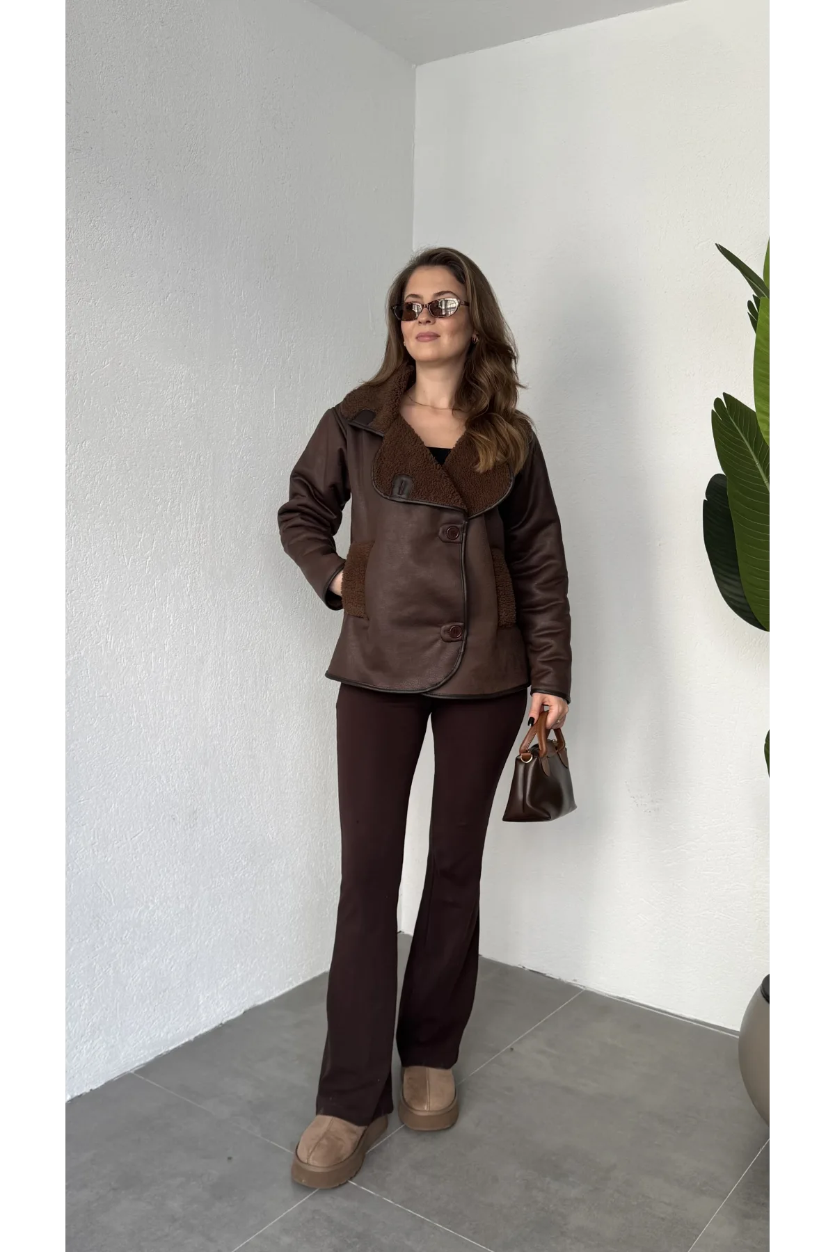 Kahverengi Düğmeli İçi Yünlü Vintage Oversize Süet Ceket Mont