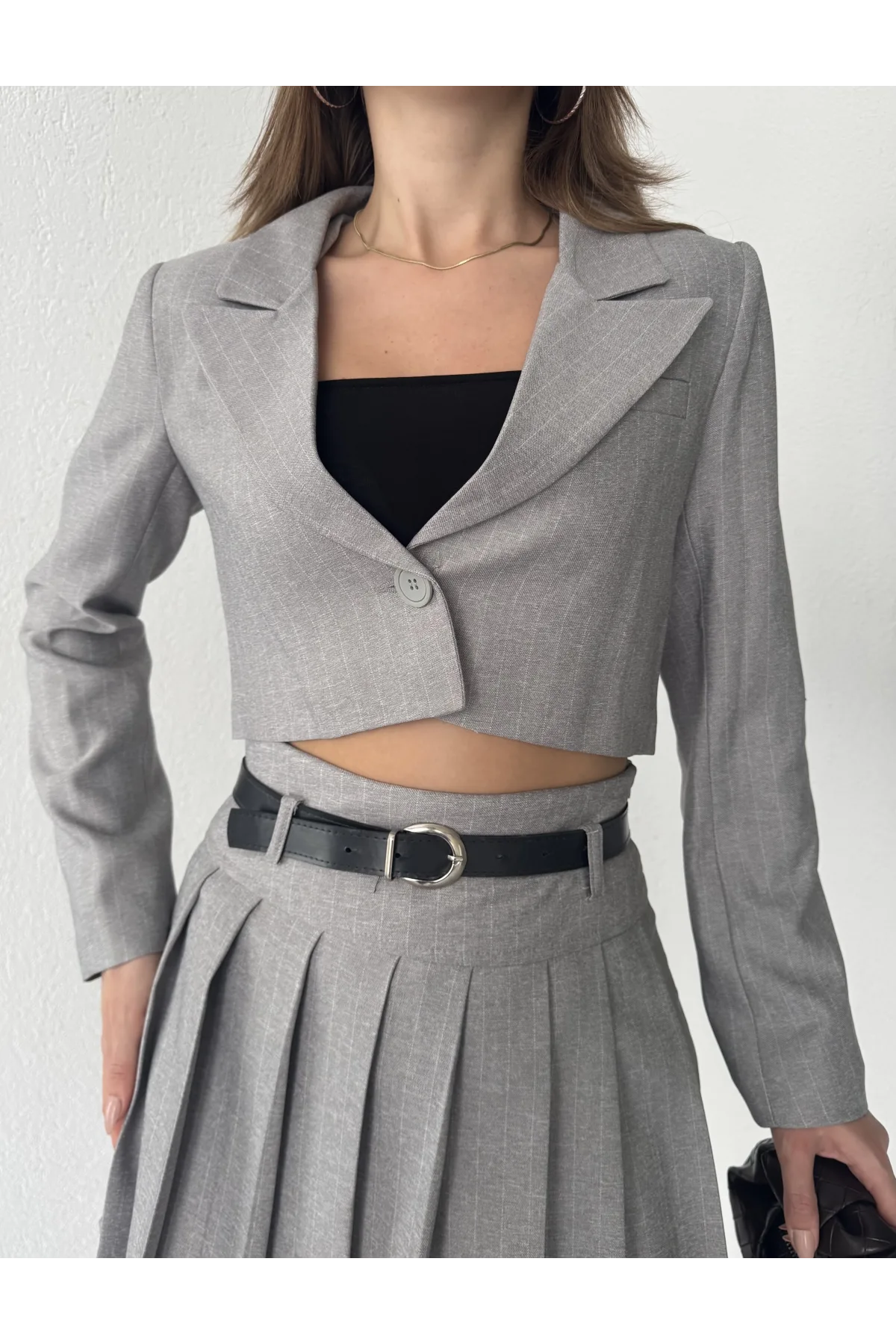 Gri Çizgili Tek Düğmeli Astarlı Crop Ceket