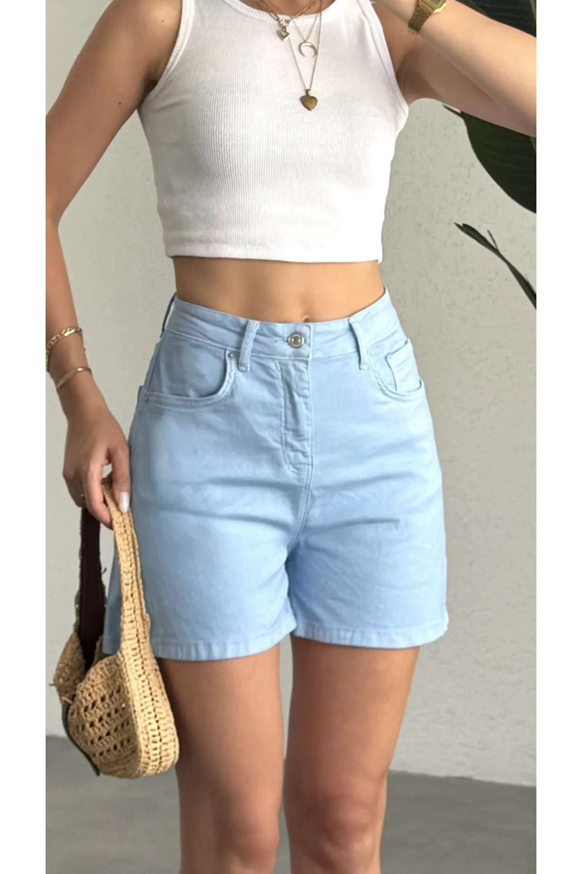 Kadın Açık Mavi Yüksek Bel Jean Likralı Esnek Şort – Basic Denim Şort Günlük Rahat Kalıp Yazlık Kot Şort