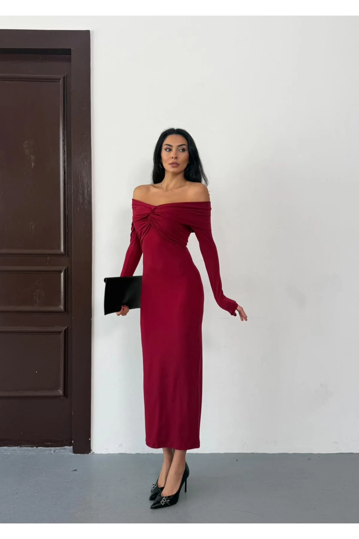 Kadın Bordo Madonna Yaka Düğümlü Uzun Kollu Midi Boy Elbise