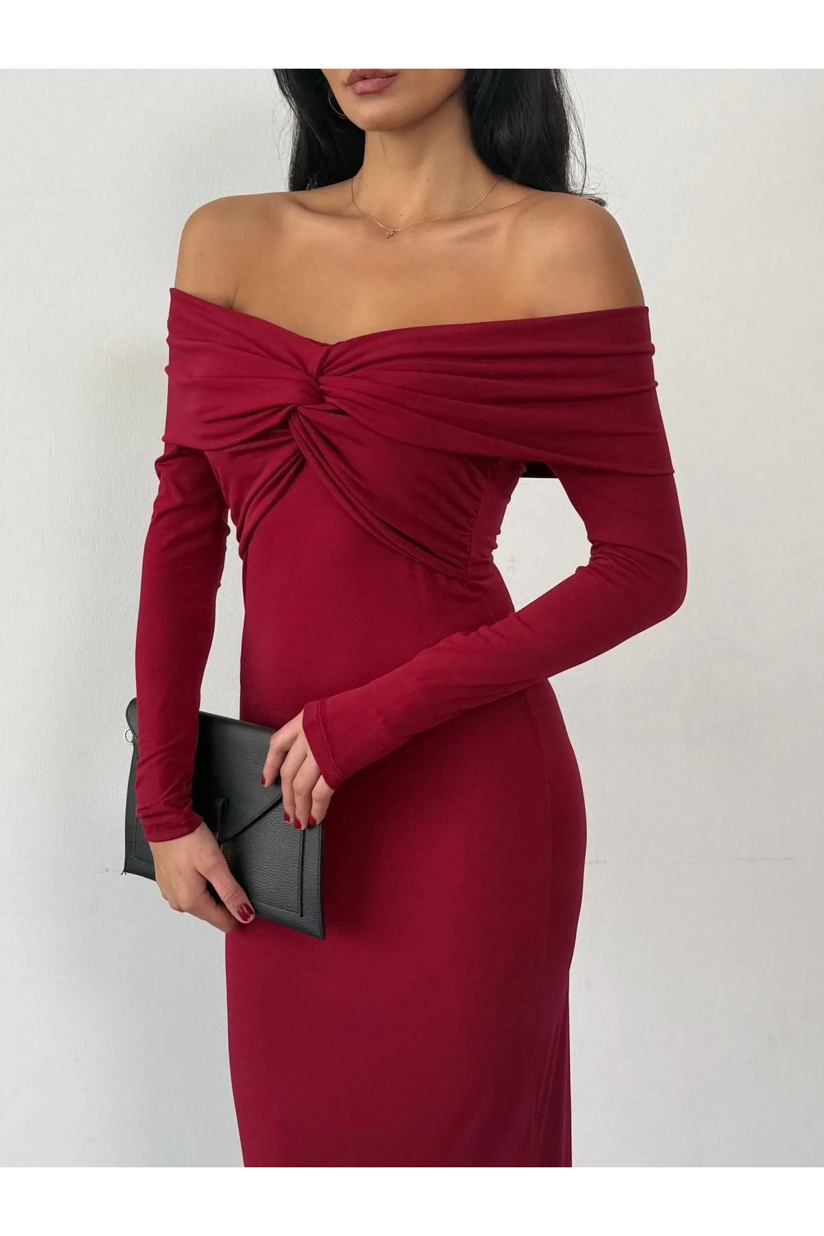 Kadın Bordo Madonna Yaka Düğümlü Uzun Kollu Midi Boy Elbise
