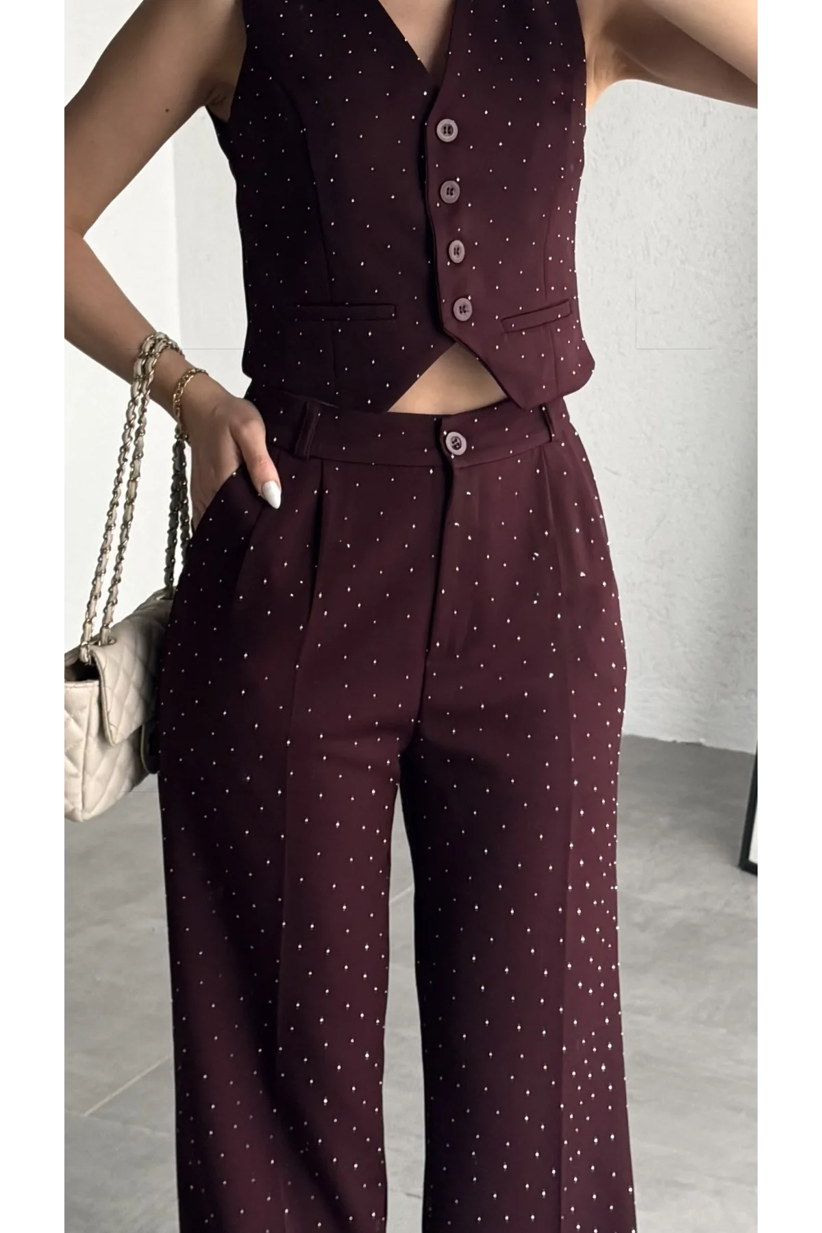 Kadın Bordo Taşlı Pırıltılı Yüksek Bel Bol Paça Pileli Palazzo Pantolon