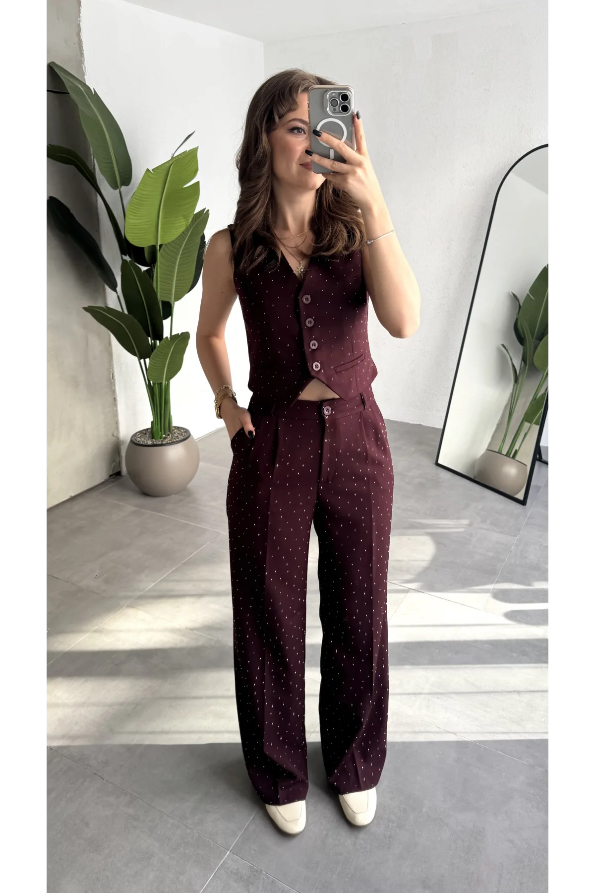 Kadın Bordo Taşlı Pırıltılı Yüksek Bel Bol Paça Pileli Palazzo Pantolon