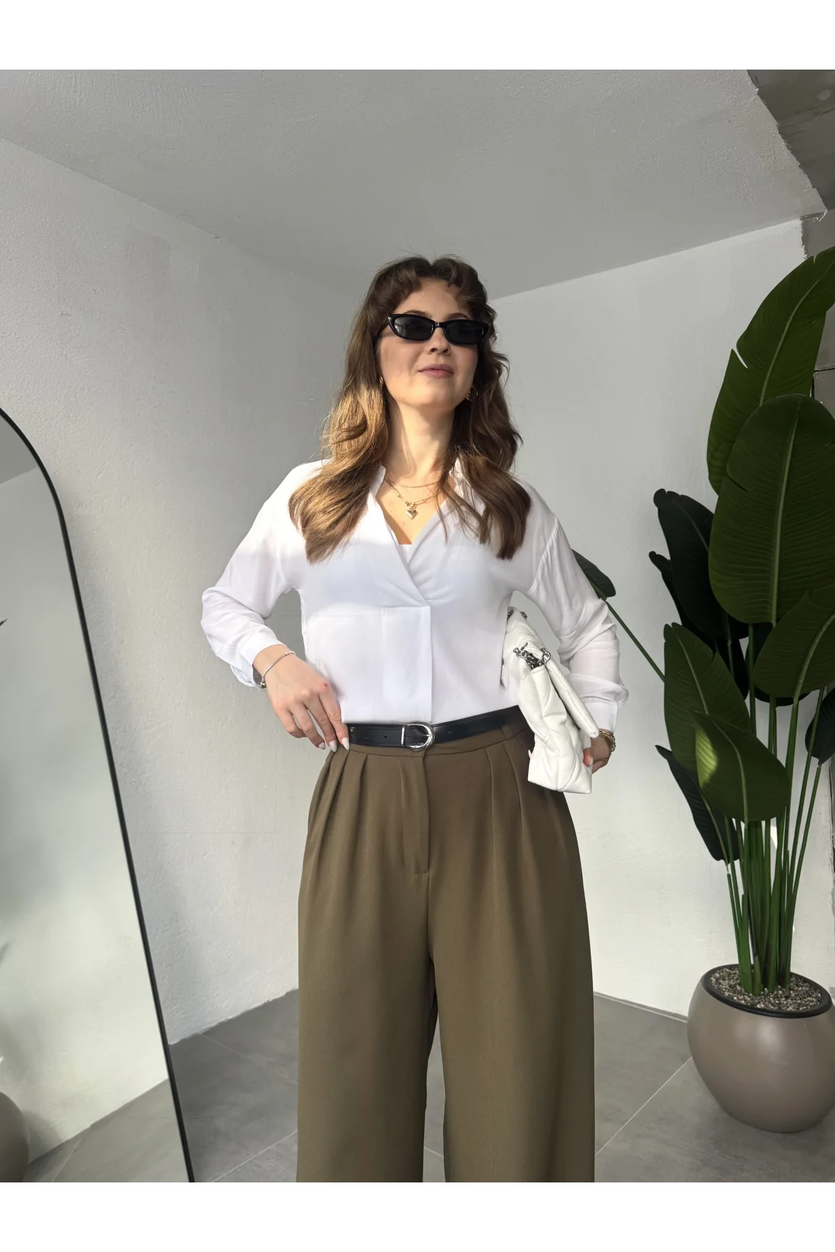 Kadın Haki Pileli Yüksek Bel Bol Paça Ekstra Bol Palazzo Kumaş Pantolon