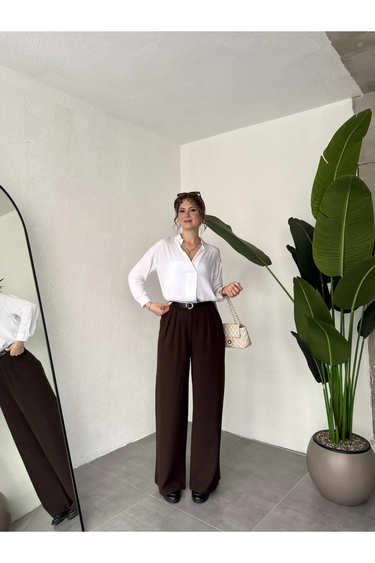 Kadın Kahverengi Pileli Yüksek Bel Bol Paça Ekstra Bol Palazzo Kumaş Pantolon