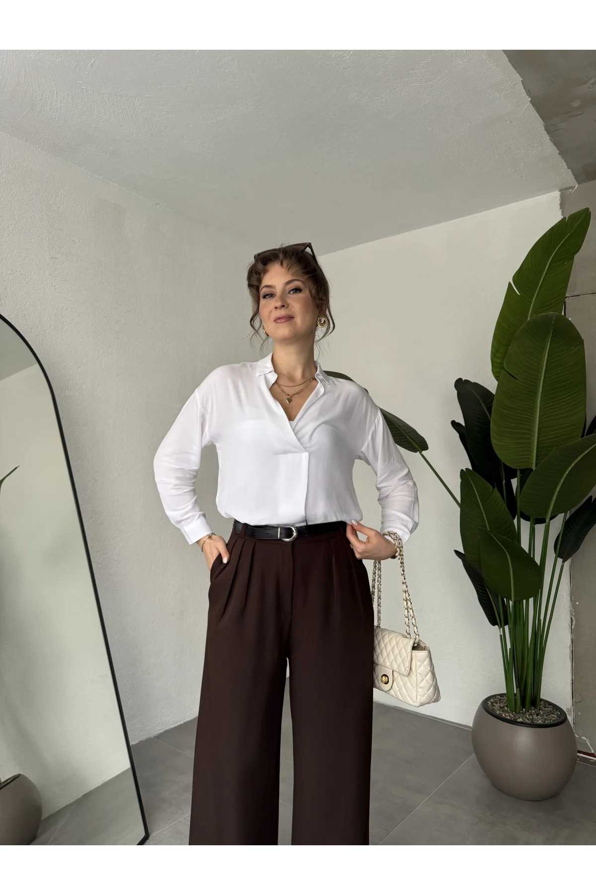 Kadın Kahverengi Pileli Yüksek Bel Bol Paça Ekstra Bol Palazzo Kumaş Pantolon