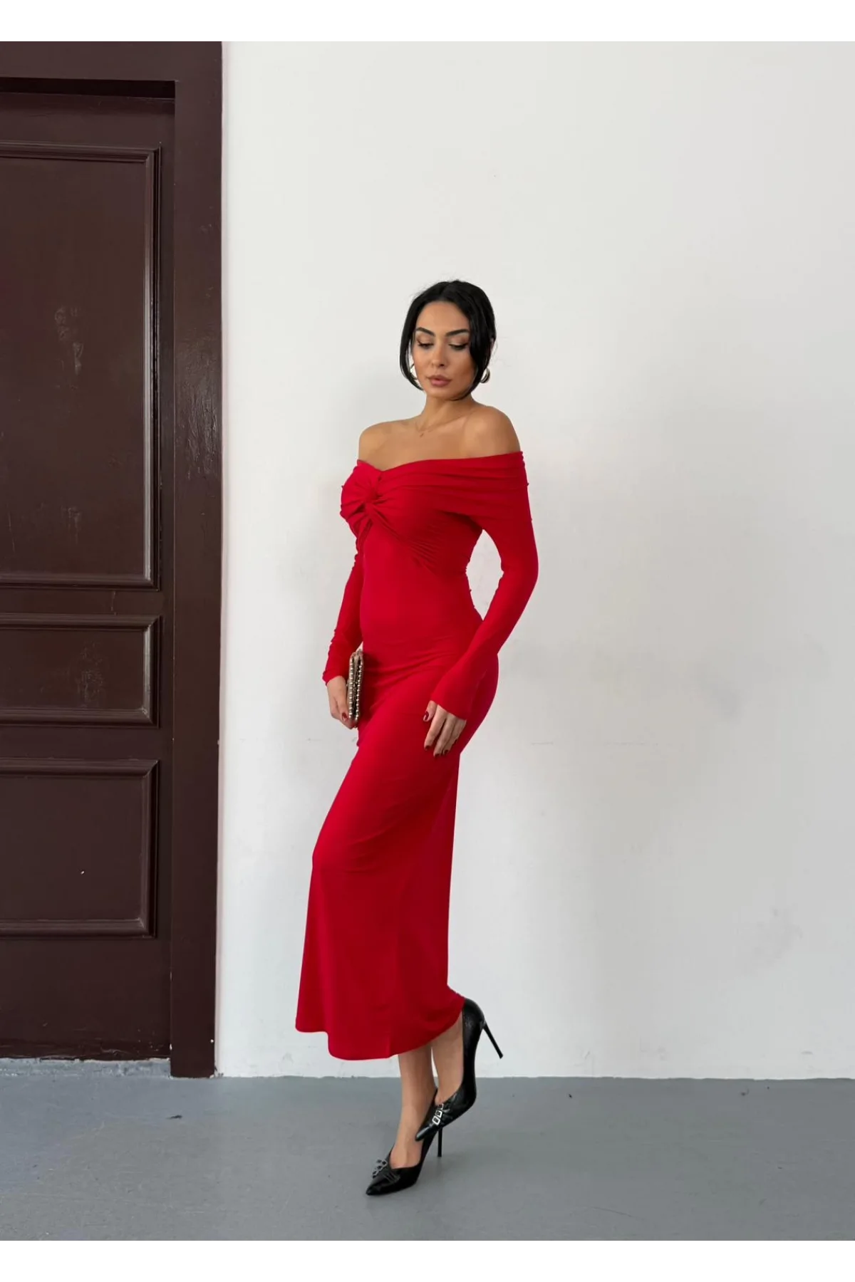 Kadın Kırmızı Madonna Yaka Düğümlü Uzun Kollu Midi Boy Elbise