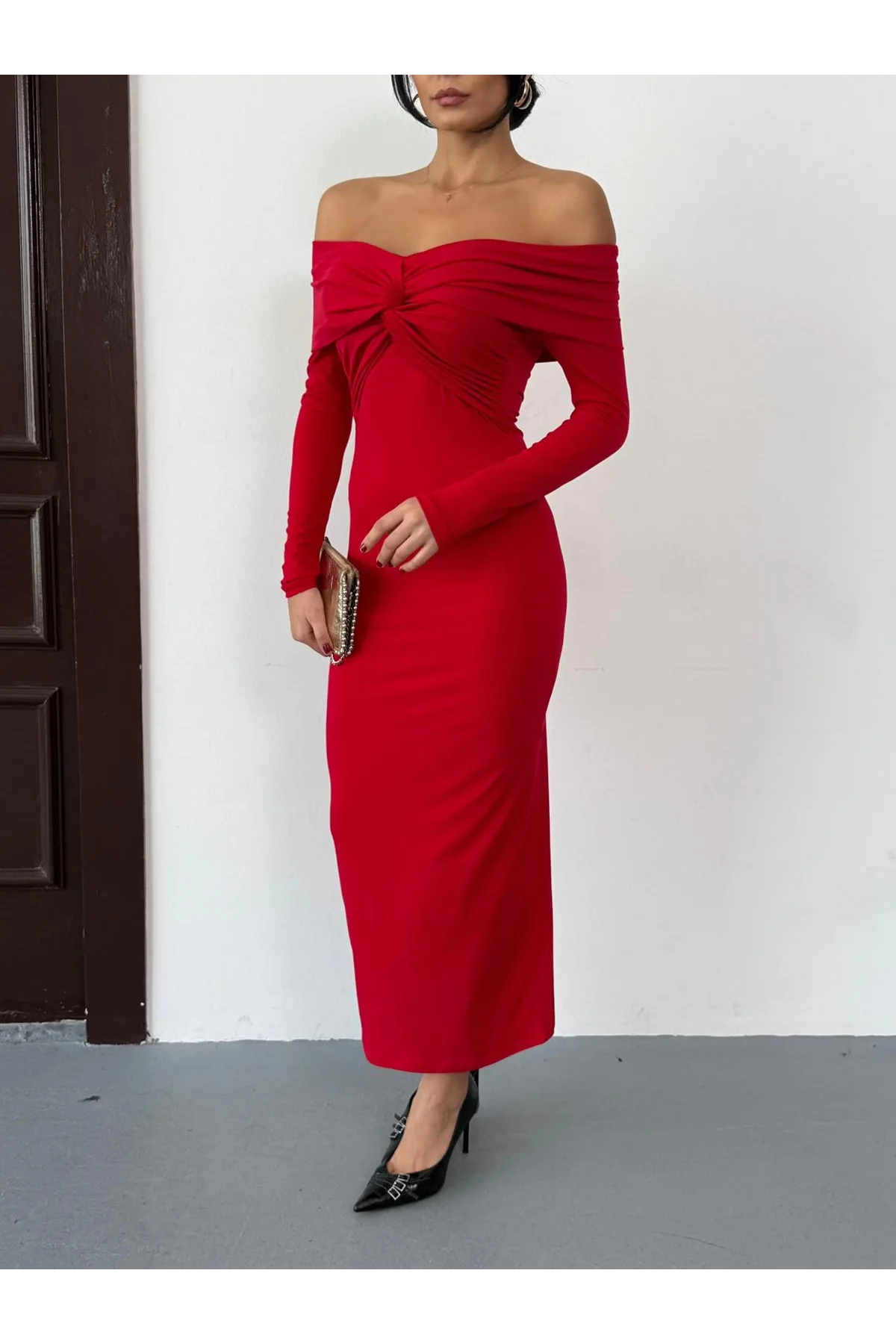 Kadın Kırmızı Madonna Yaka Düğümlü Uzun Kollu Midi Boy Elbise