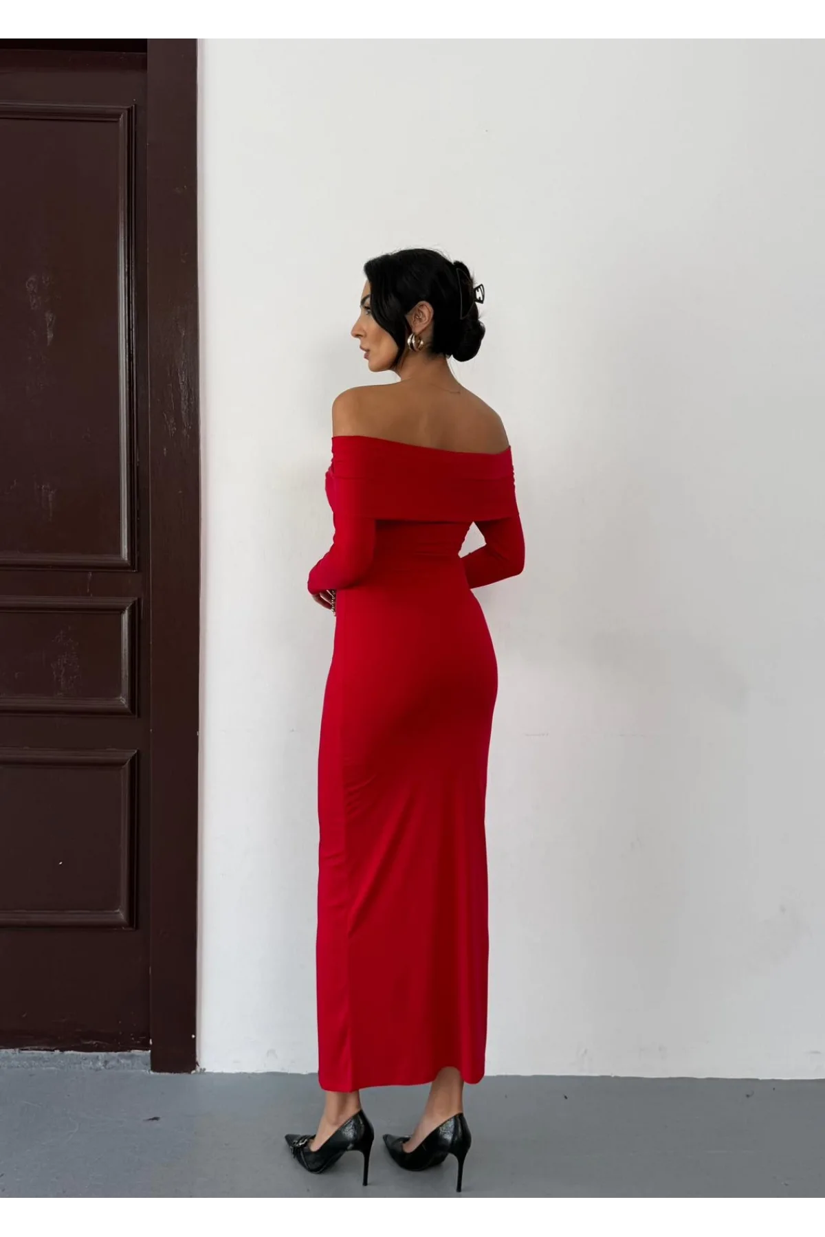 Kadın Kırmızı Madonna Yaka Düğümlü Uzun Kollu Midi Boy Elbise