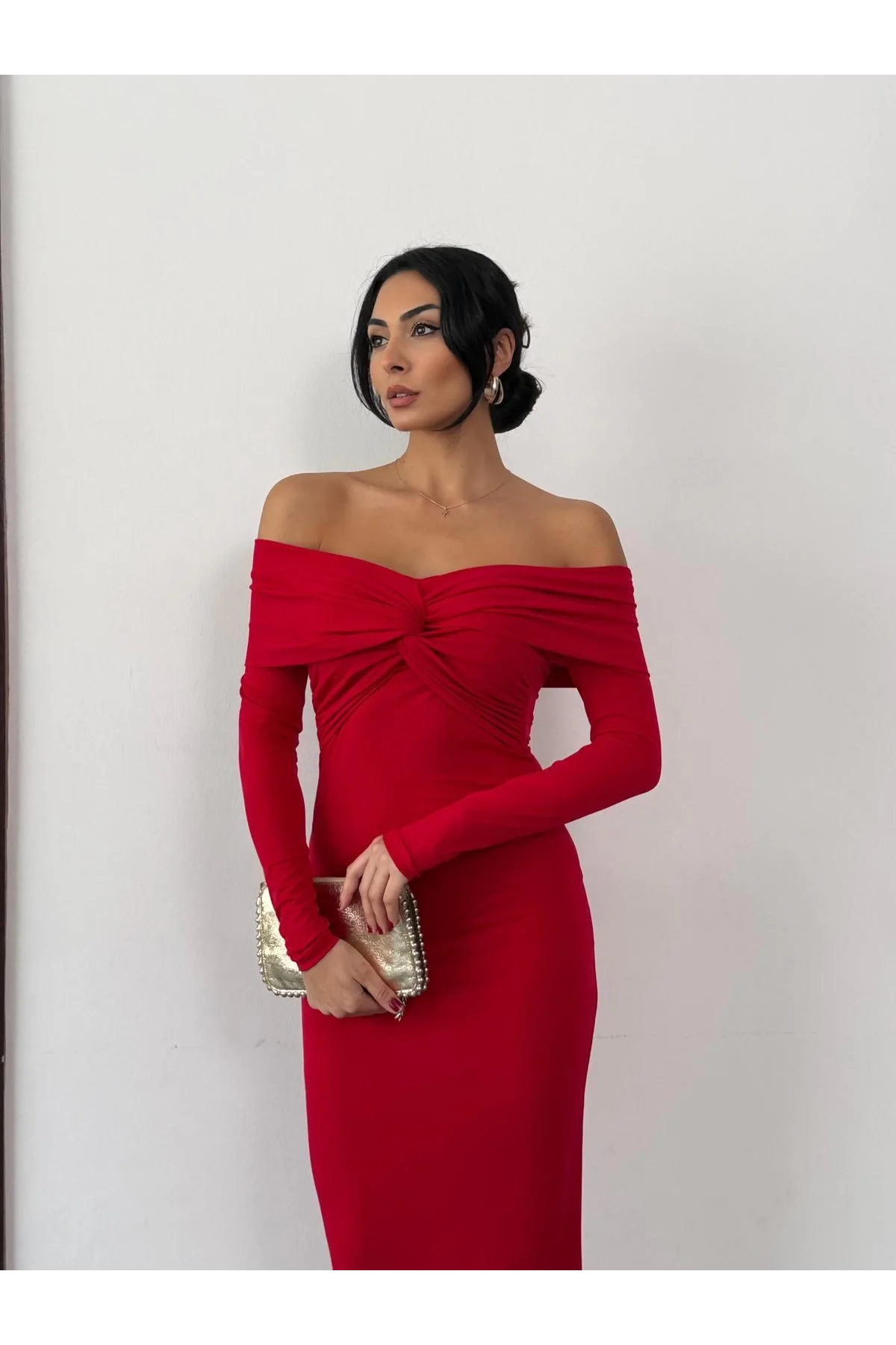Kadın Kırmızı Madonna Yaka Düğümlü Uzun Kollu Midi Boy Elbise
