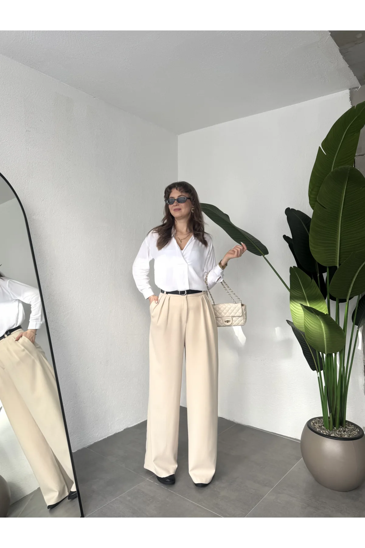 Kadın Krem Pileli Yüksek Bel Bol Paça Ekstra Bol Palazzo Kumaş Pantolon