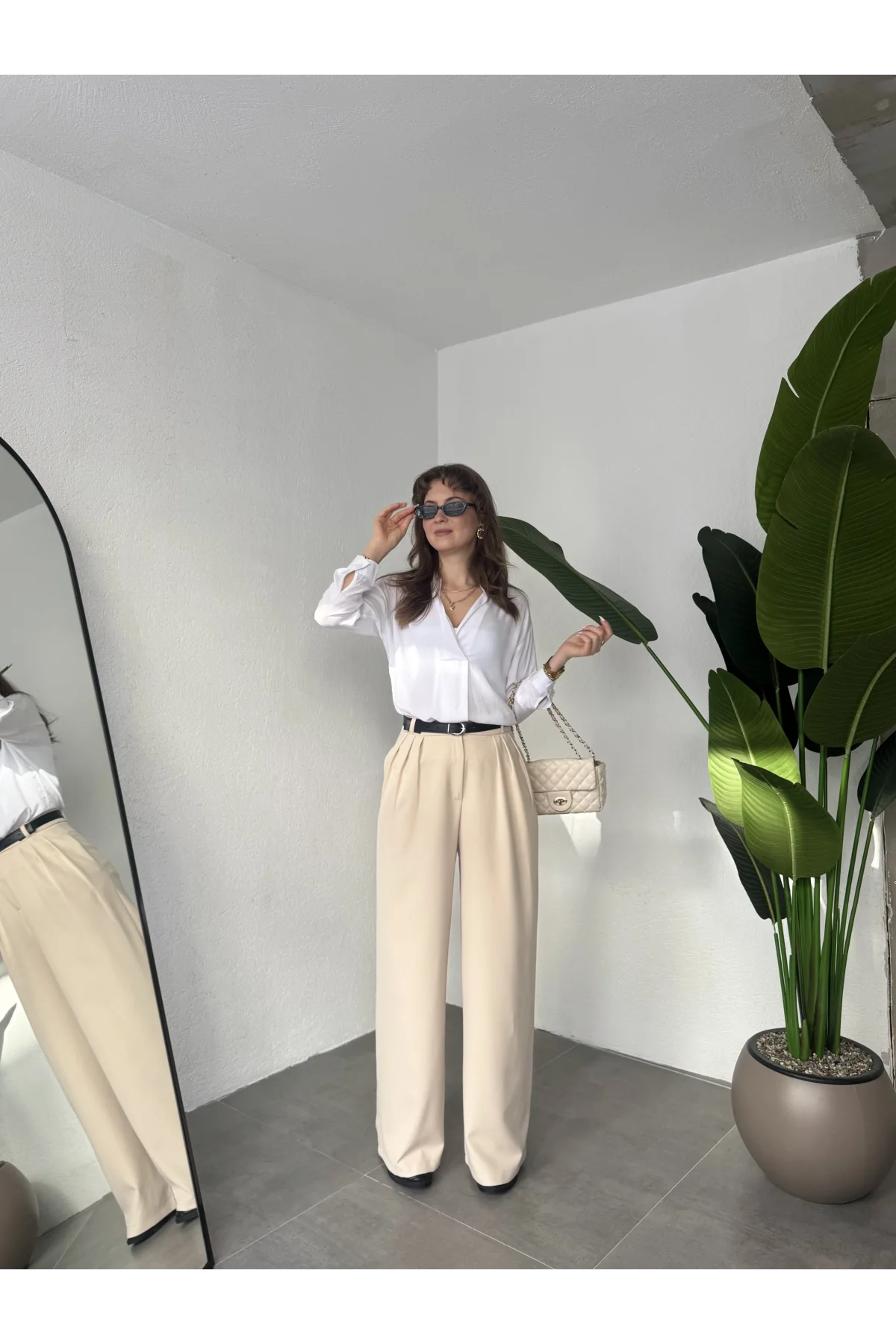 Kadın Krem Pileli Yüksek Bel Bol Paça Ekstra Bol Palazzo Kumaş Pantolon