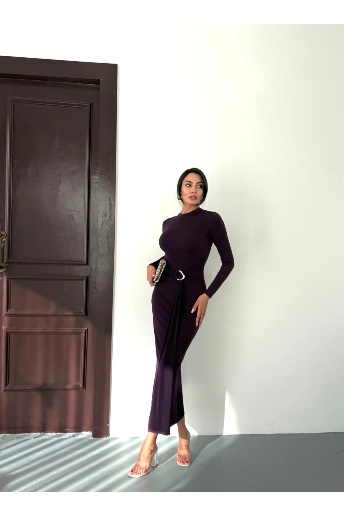 Kadın Mor Bisiklet Yaka Gold Aksesuarlı Kuşaklı Uzun Boy Vucudu Saran Elbise