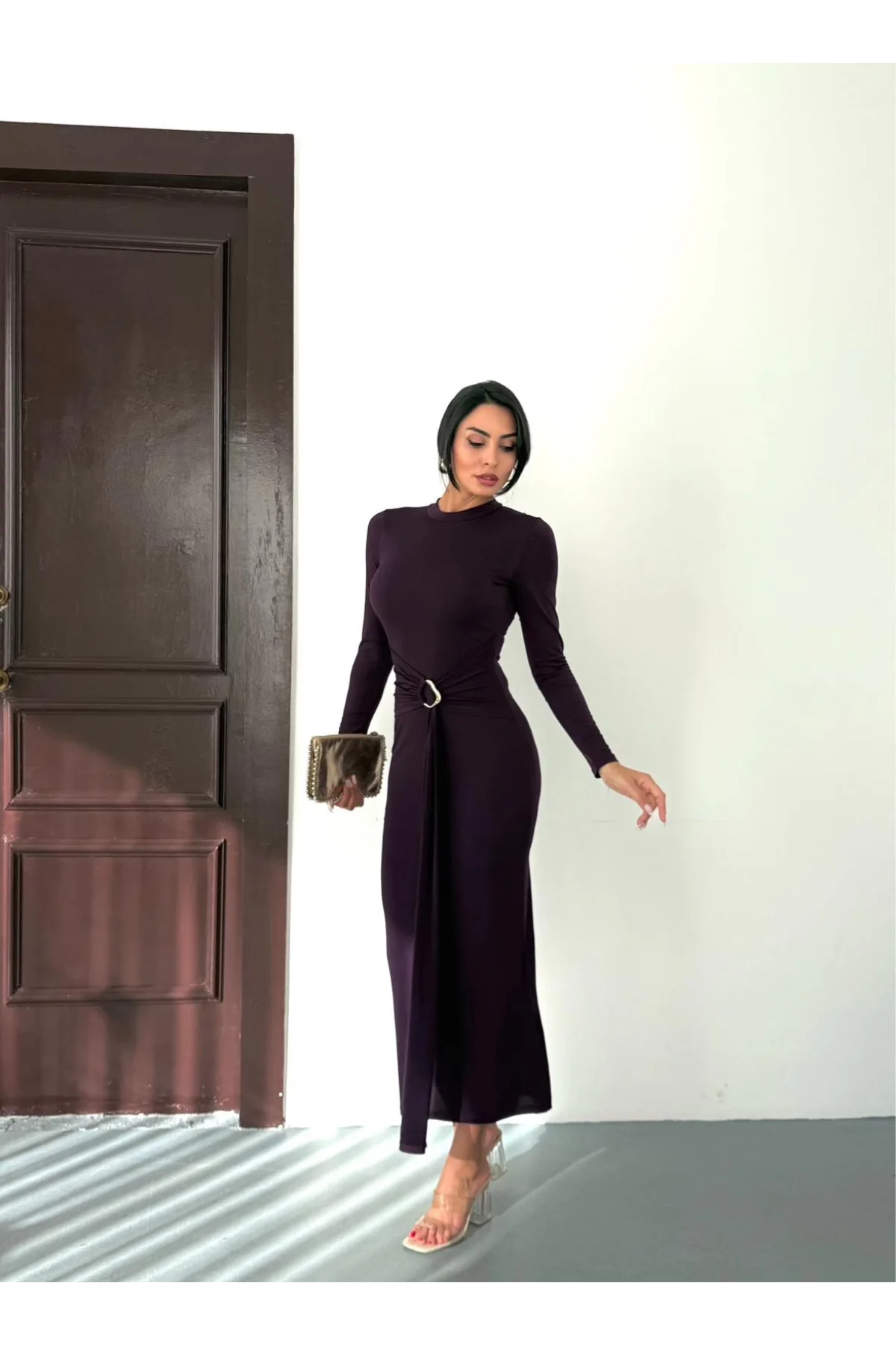 Kadın Mor Bisiklet Yaka Gold Aksesuarlı Kuşaklı Uzun Boy Vucudu Saran Elbise