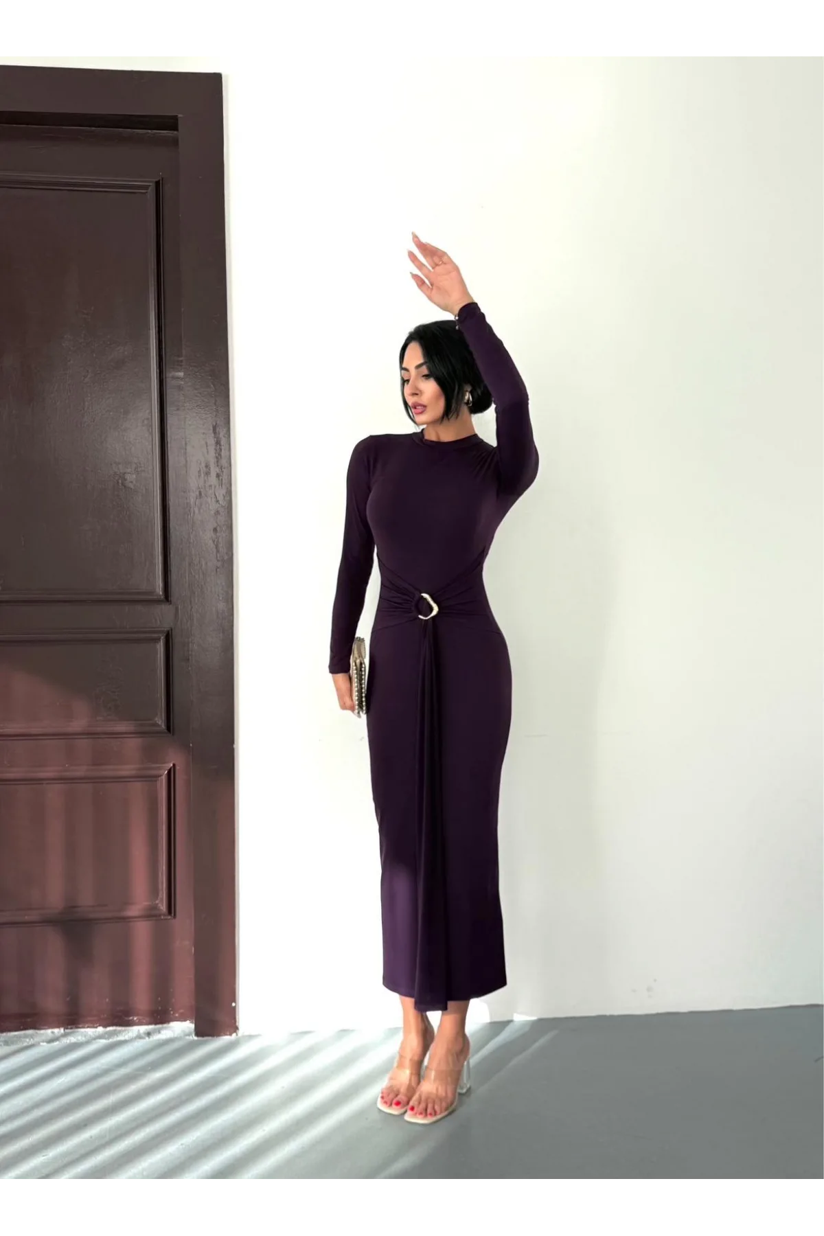 Kadın Mor Bisiklet Yaka Gold Aksesuarlı Kuşaklı Uzun Boy Vucudu Saran Elbise