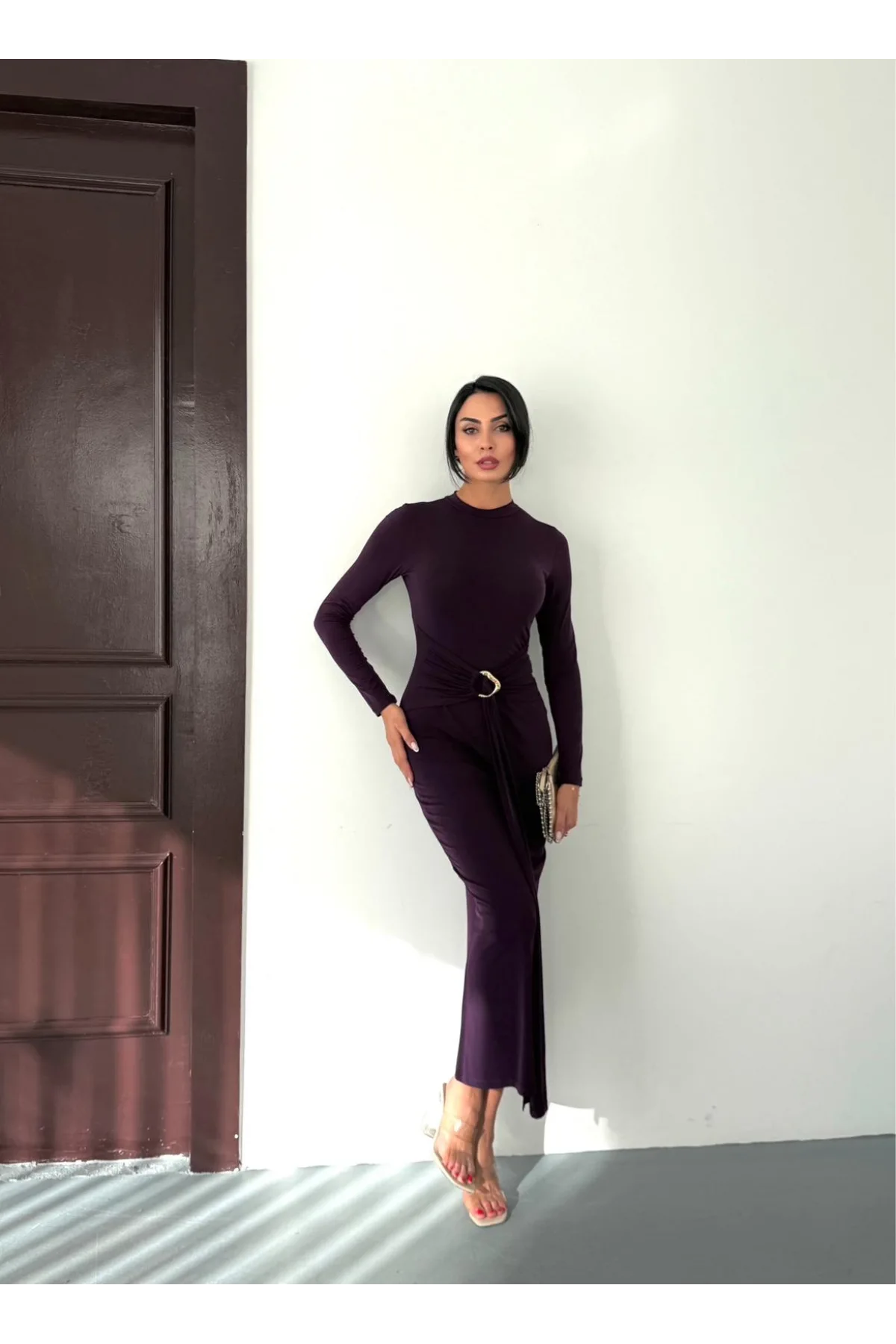 Kadın Mor Bisiklet Yaka Gold Aksesuarlı Kuşaklı Uzun Boy Vucudu Saran Elbise