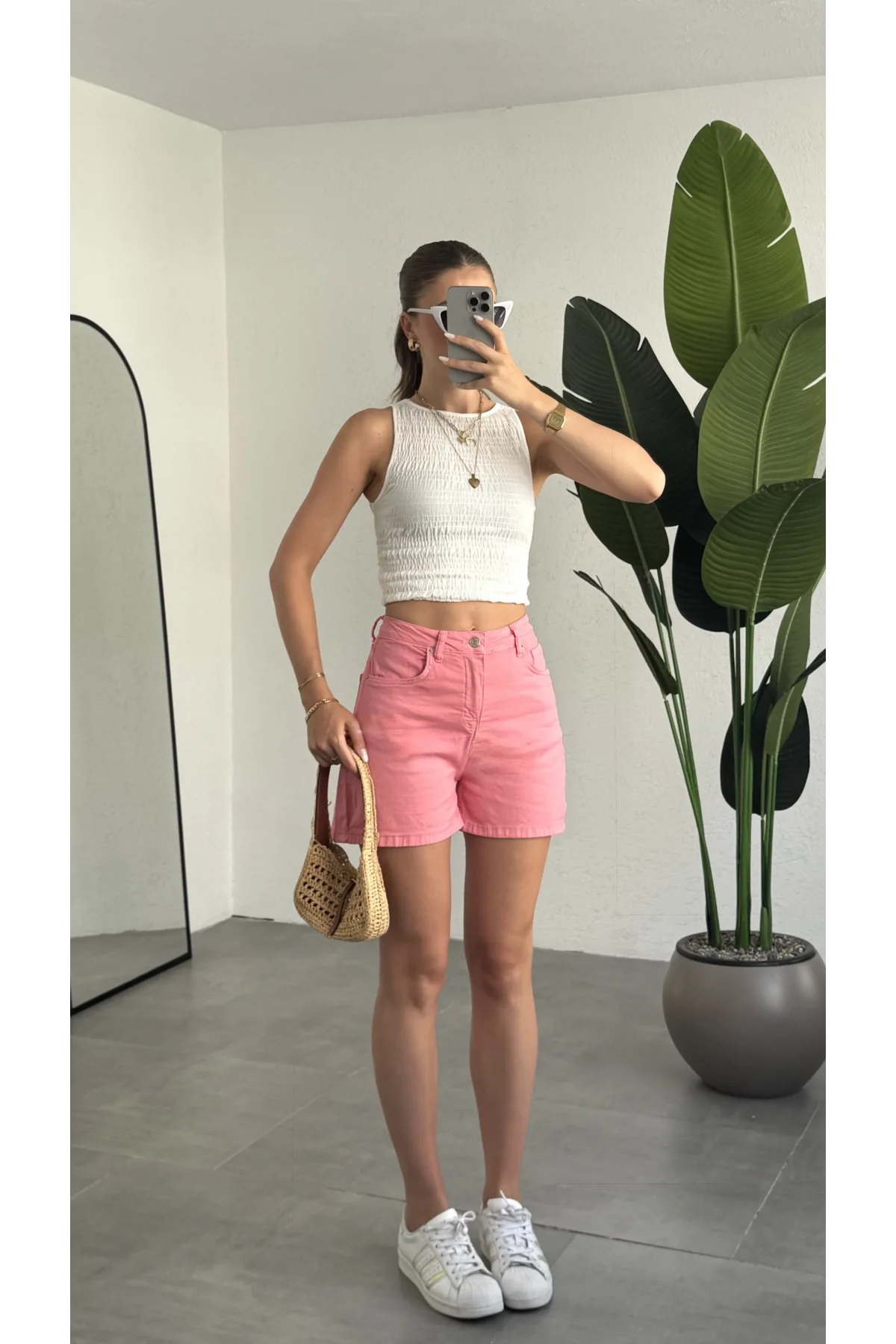 Kadın Pembe Yüksek Bel Jean Likralı Esnek Şort – Basic Denim Şort Günlük Rahat Kalıp Yazlık Kot Şort