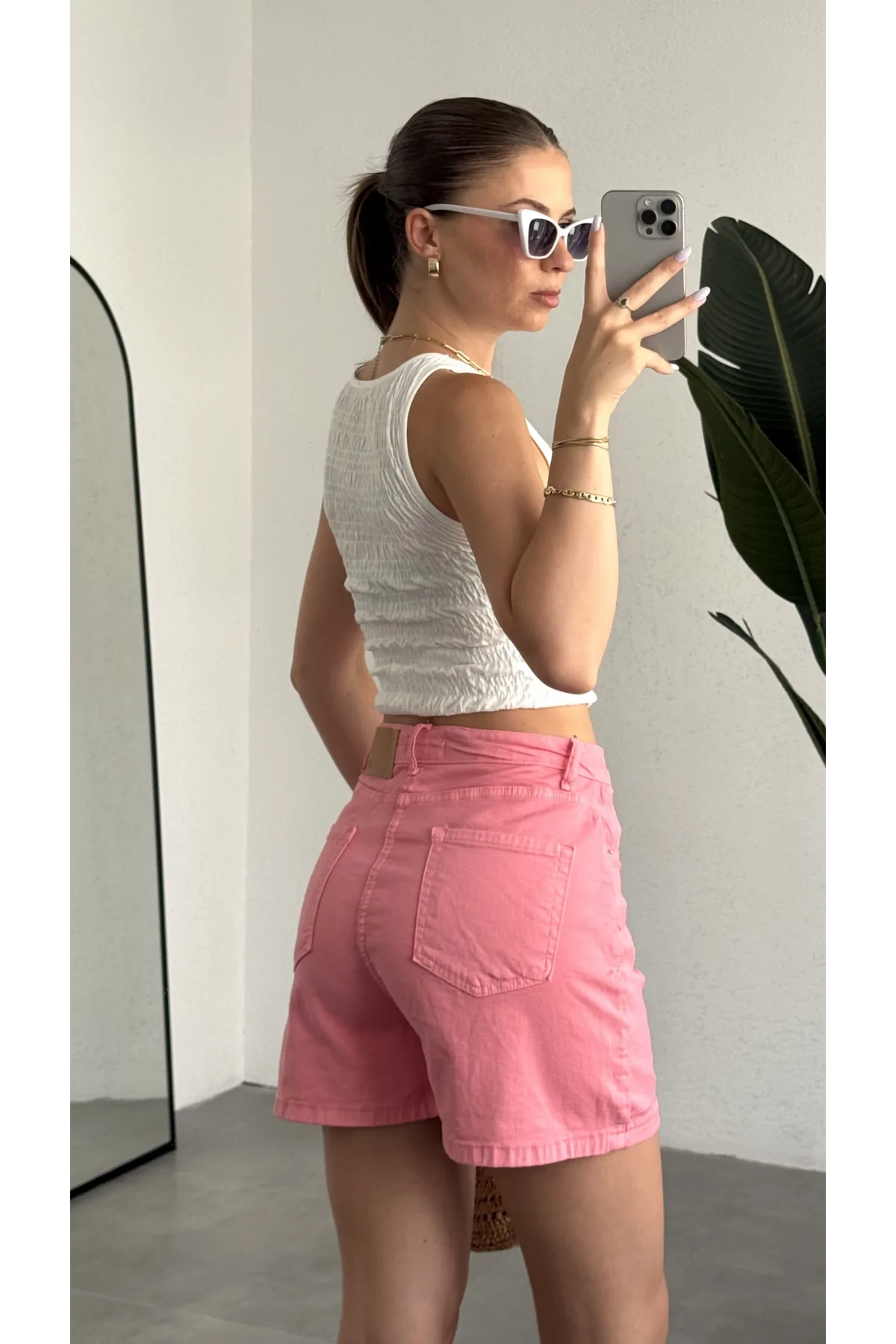 Kadın Pembe Yüksek Bel Jean Likralı Esnek Şort – Basic Denim Şort Günlük Rahat Kalıp Yazlık Kot Şort