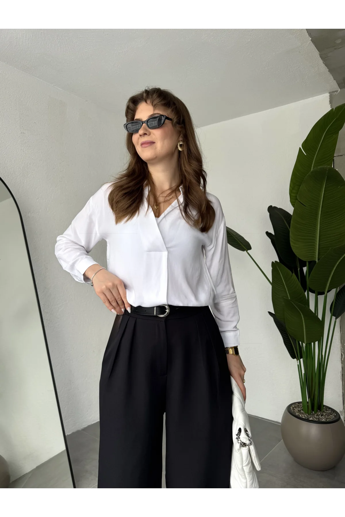 Kadın Siyah Pileli Yüksek Bel Bol Paça Ekstra Bol Palazzo Kumaş Pantolon