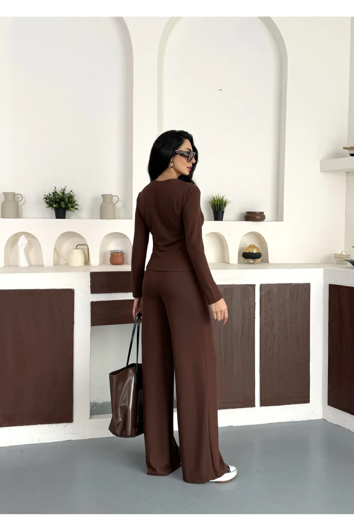 Kahverengi Gold Düğme Detaylı V Yaka Hırka İspanyol Paça Çimalı Viral Günlük Takım