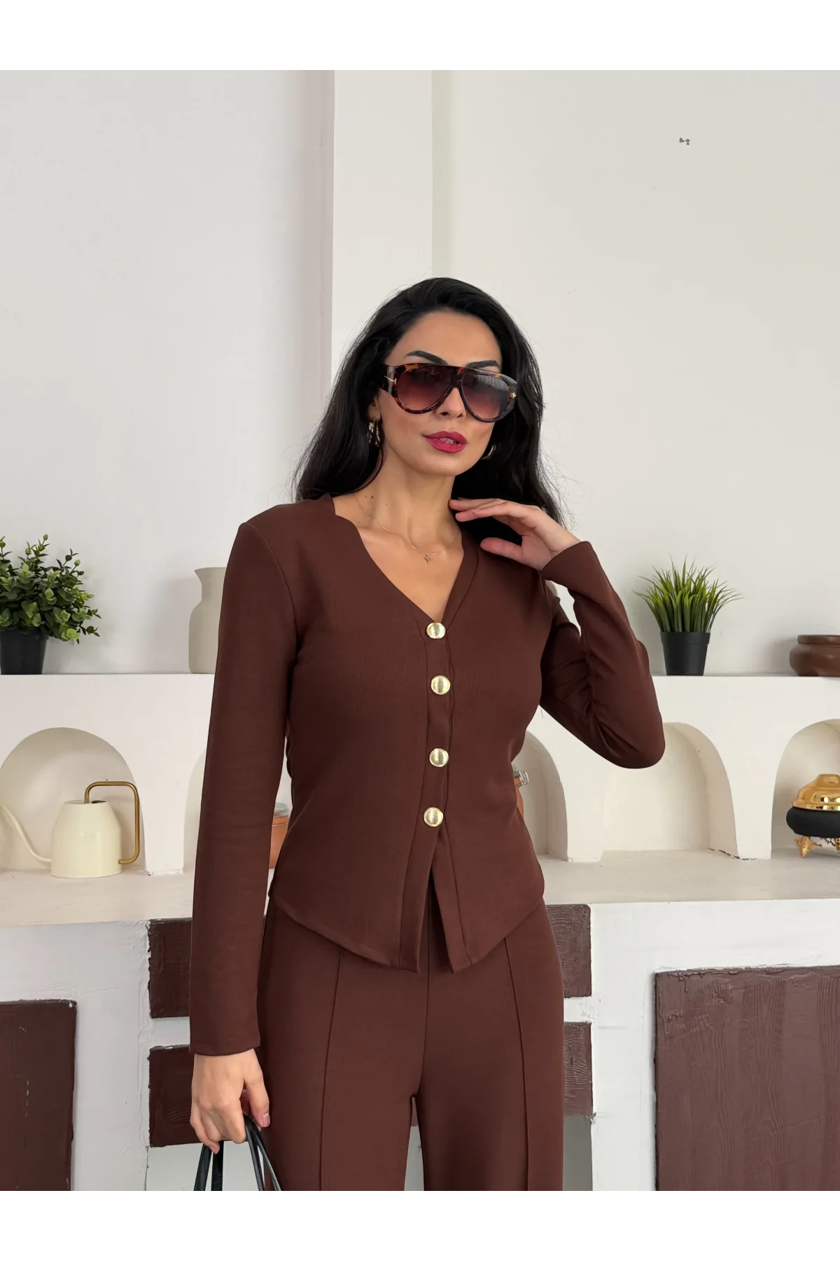 Kahverengi Gold Düğme Detaylı V Yaka Hırka İspanyol Paça Çimalı Viral Günlük Takım