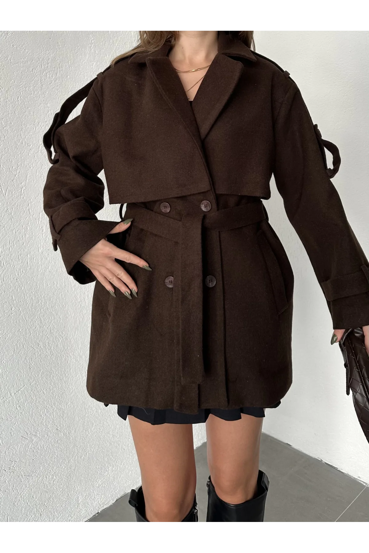 Kahverengi Kruvaze Oversize Astarlı Cepli Kuşaklı Kaşe Mont Kaban