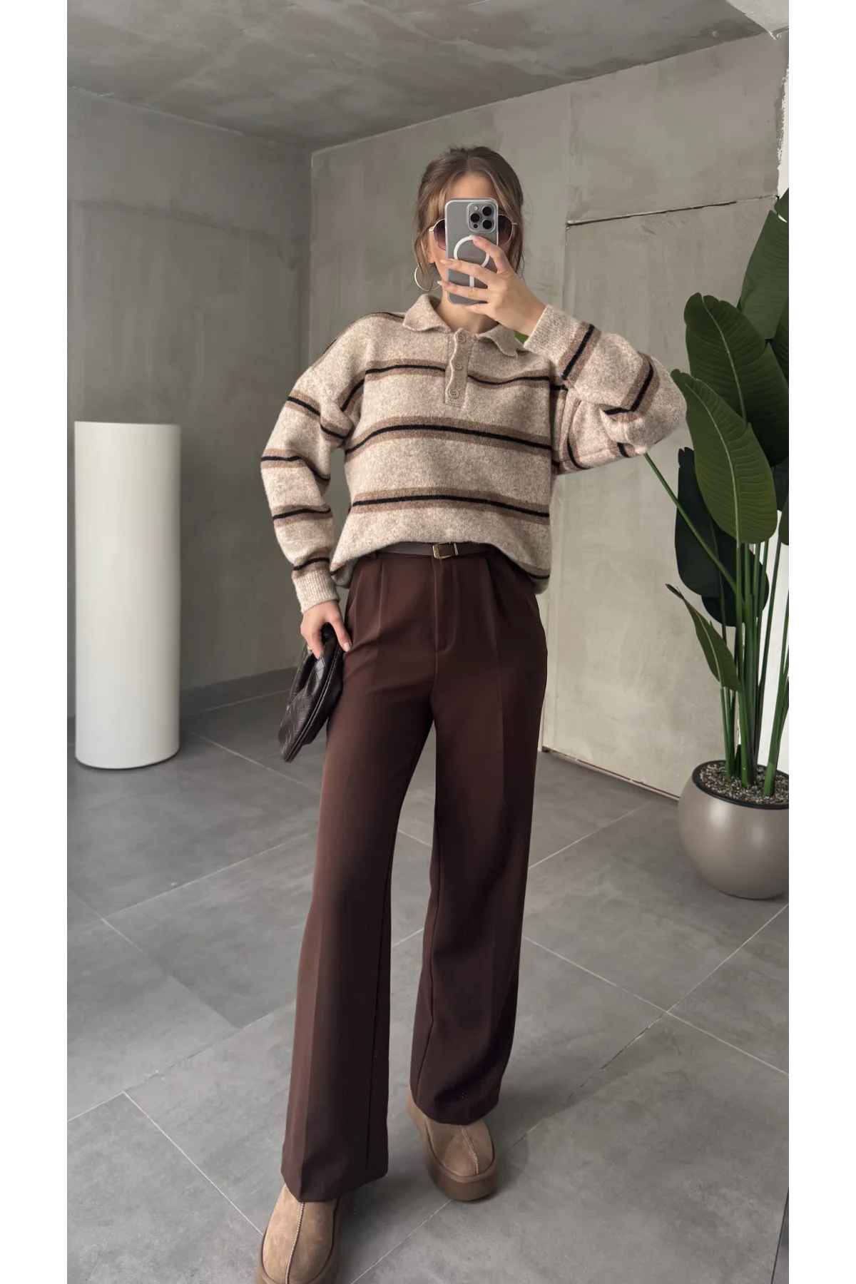 Kahverengi Pileli Tam Kalıp Bel Oturtmalı Geniş Paça Palazzo Pantolon