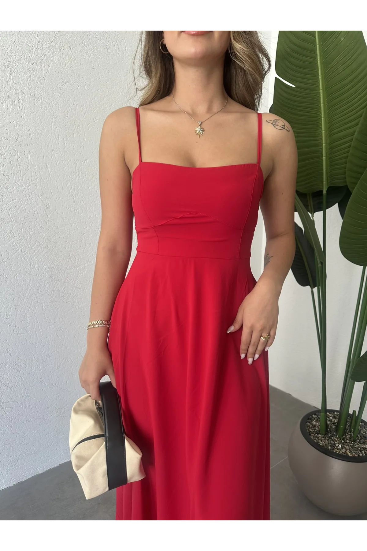 Kırmızı İp Askılı Gipeli Jessica Astarlı Maxi Elbise