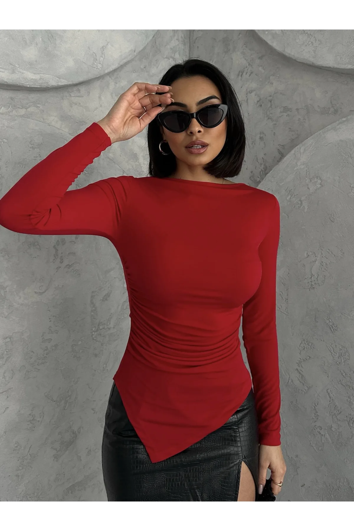 Kırmızı Zr Model Asimetrik Kesim Drapeli Büzgülü Candy Body Bluz