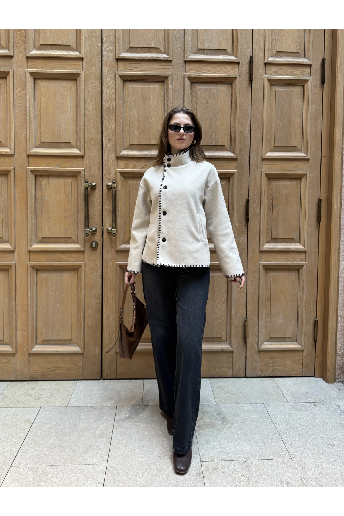 Krem Çoban Dikişli Kaşe Düğmeli Kaşe Hırka