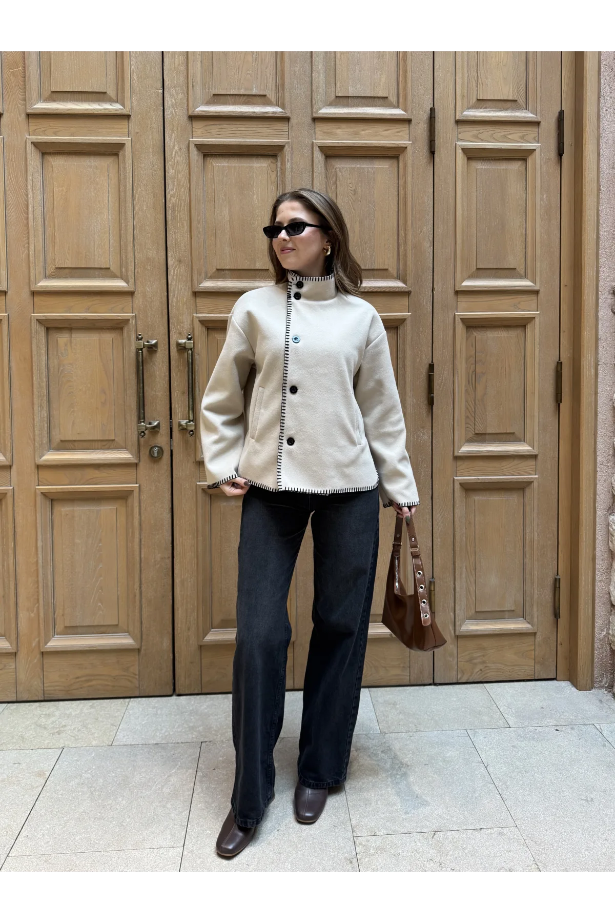 Krem Çoban Dikişli Kaşe Düğmeli Kaşe Hırka