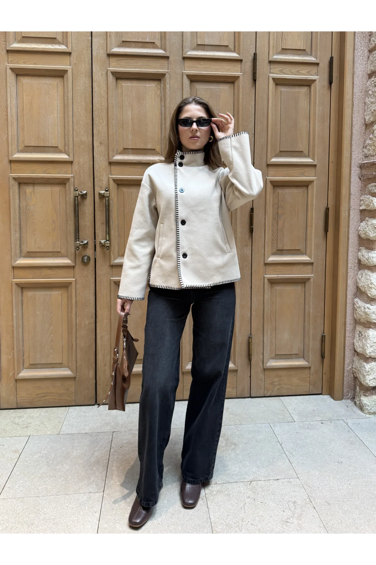 Krem Çoban Dikişli Kaşe Düğmeli Kaşe Hırka