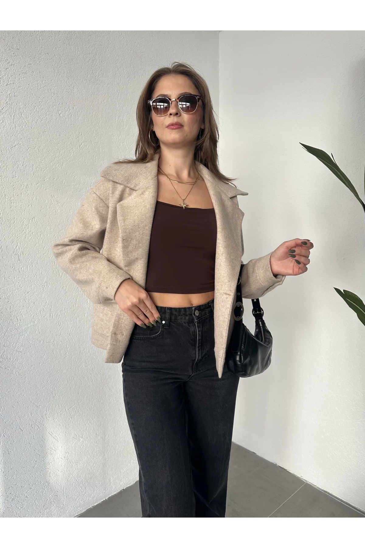 Krem Kısa Kruvaze Oversize Astarlı Cepli Kaşe Ceket Mont