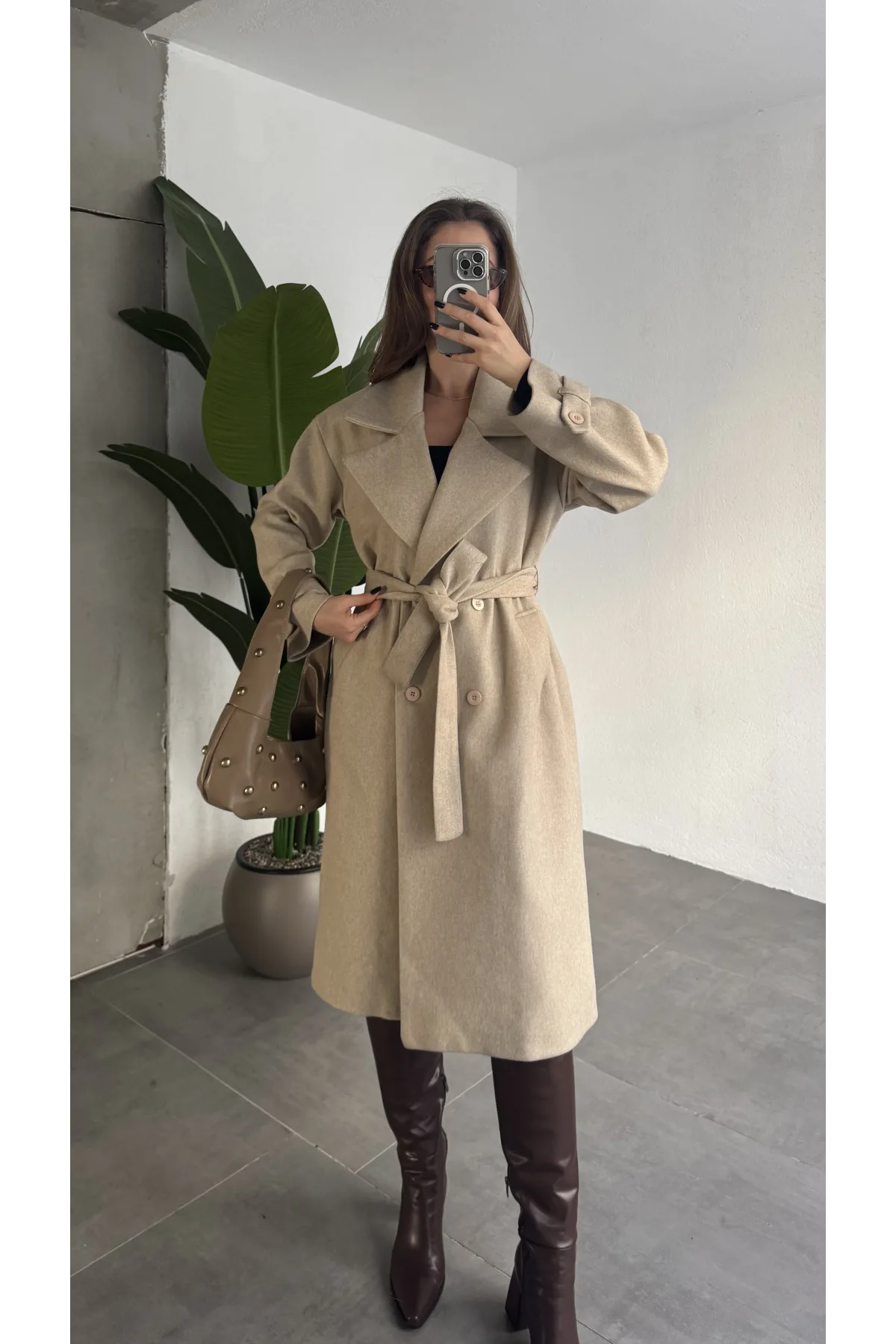 Krem Kruvaze Oversize Premium Kalite Kuşaklı Tam Boy Uzun Kaşe Mont