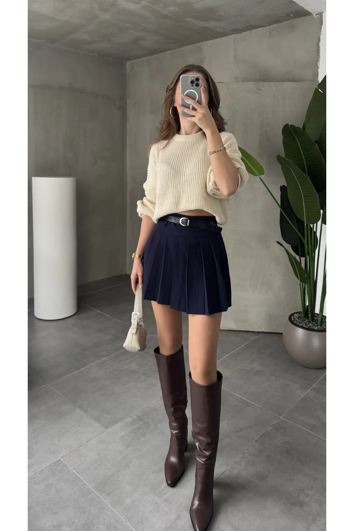 Lacivert Astarlı Şortlu Kemerli Pileli Kışlık Mini Etek