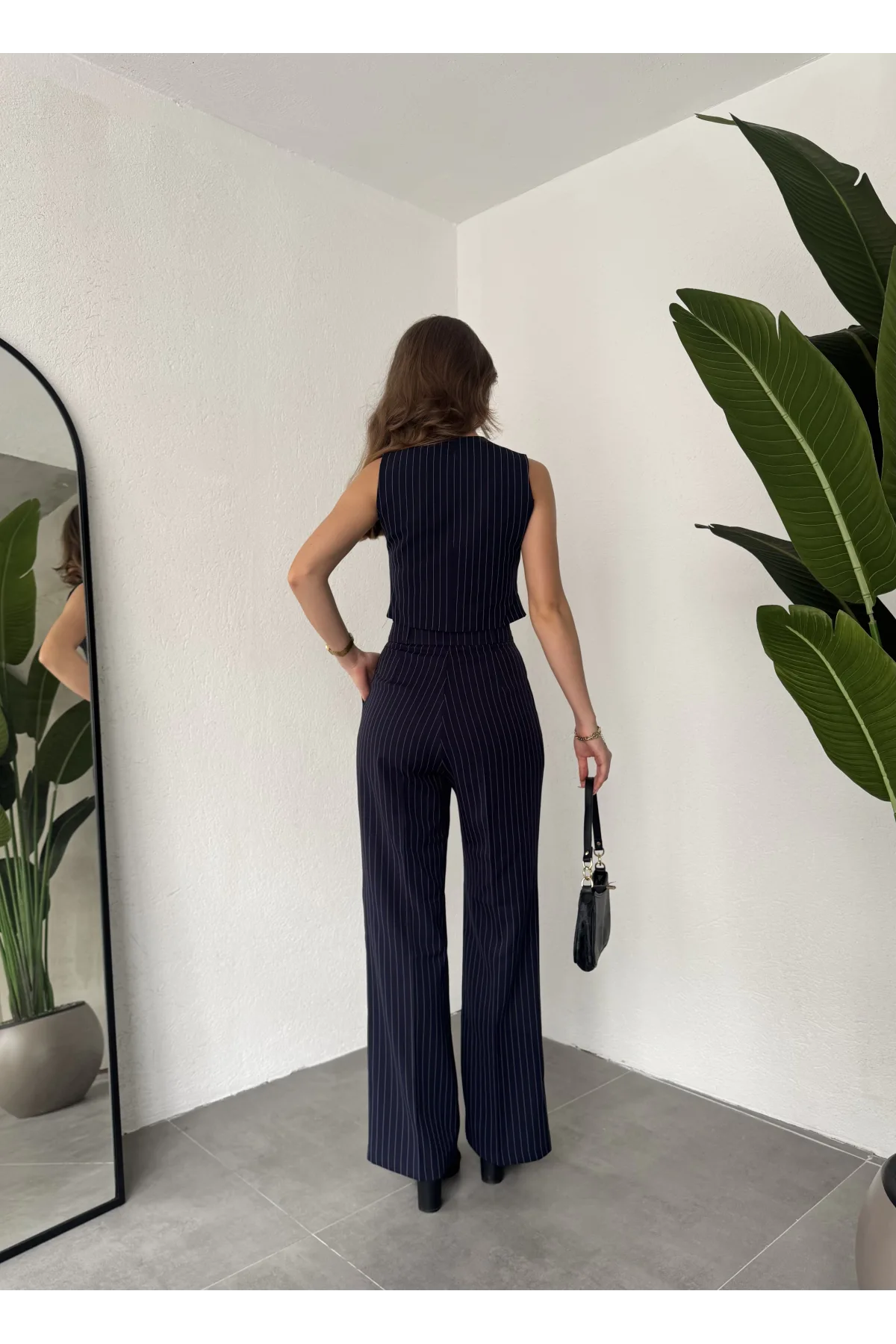 Lacivert Çizgili Pileli Tam Kalıp Bel Oturtmalı Geniş Paça Palazzo Pantolon