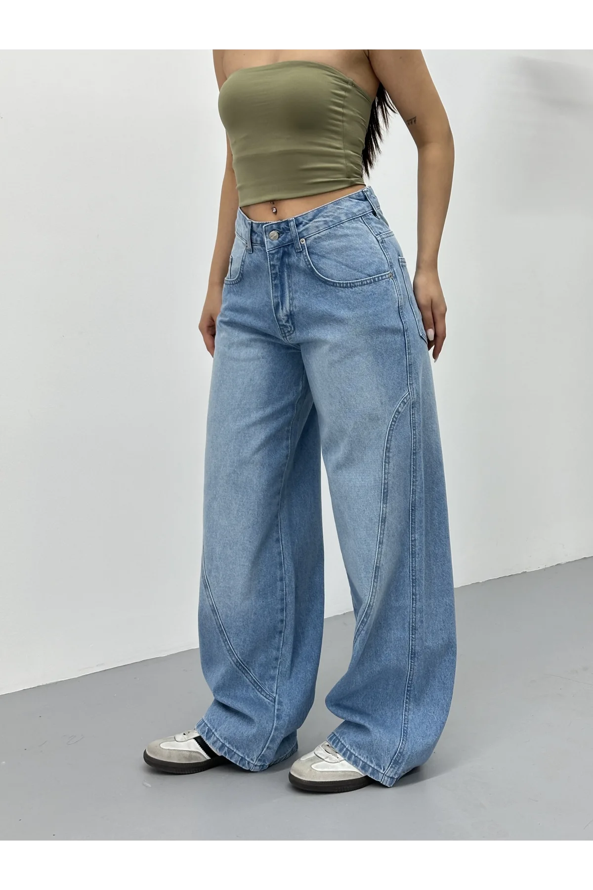 Mavi Dikiş Detaylı Yıkamalı Baggy Geniş Paça Yüksek Bel Oturtmalı Jean Kot Pantolon